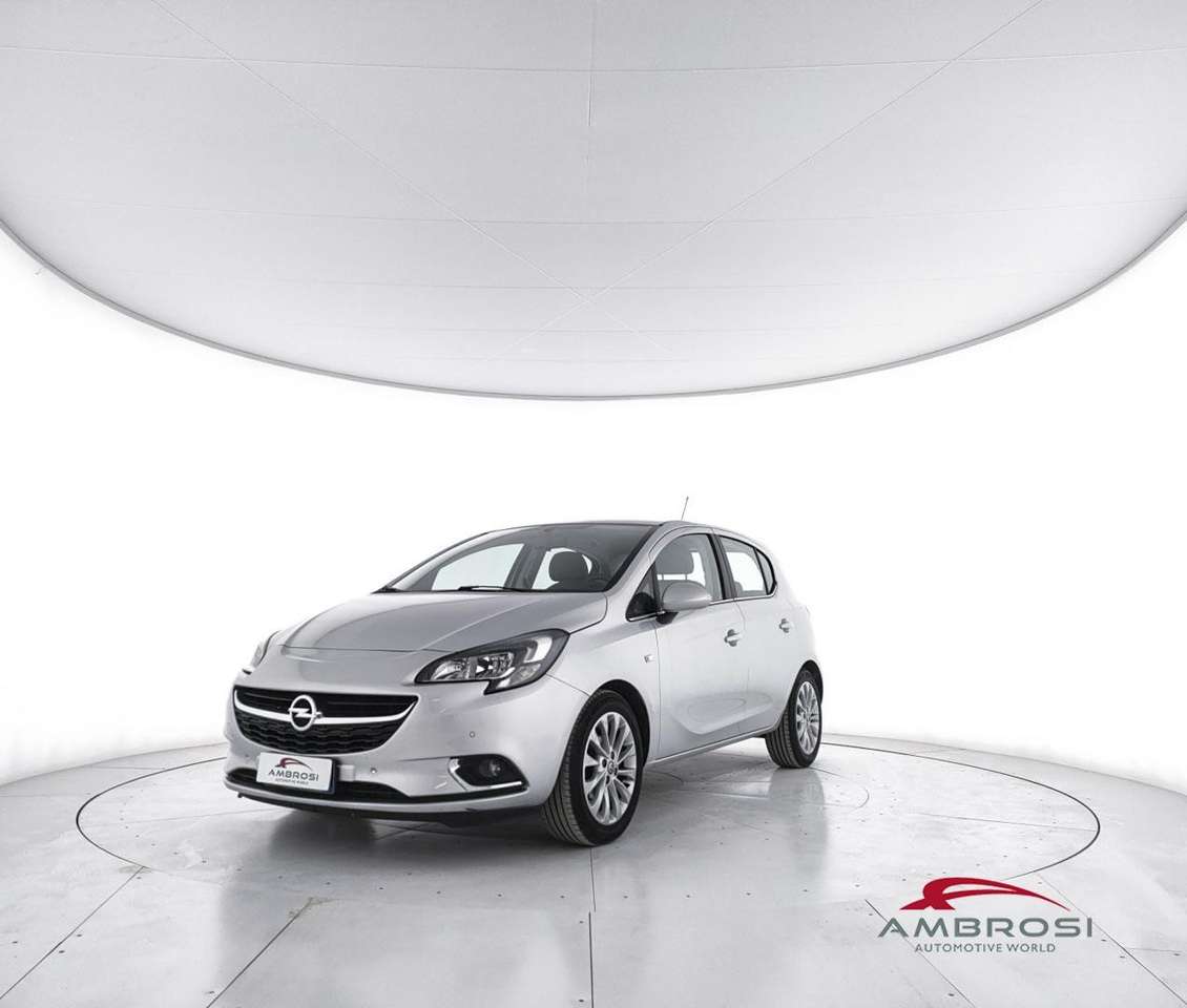 Opel Corsa 1.4 90CV GPL Tech 5 porte Innovation