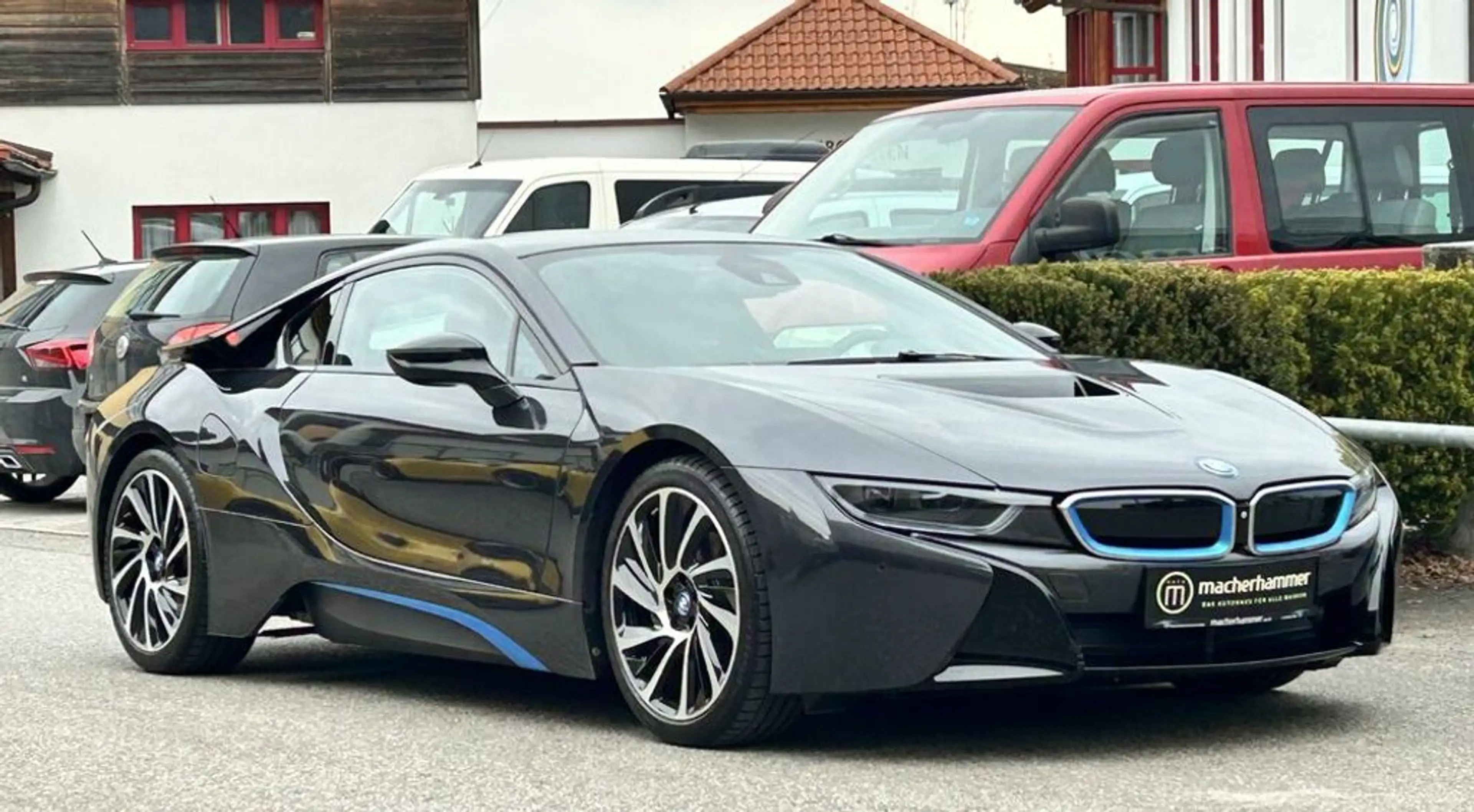 BMW i8 Coupé *LED*HUD*H&K*360°*CARBON*STANDKLIMA*20'' — photo 2