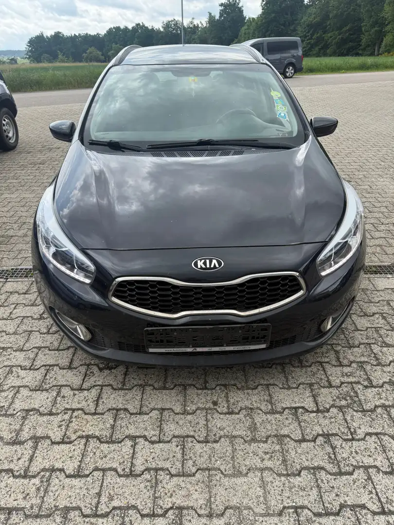 Kia Ceed SW / cee'd SW FIFA World Cup Edition Negro - 1