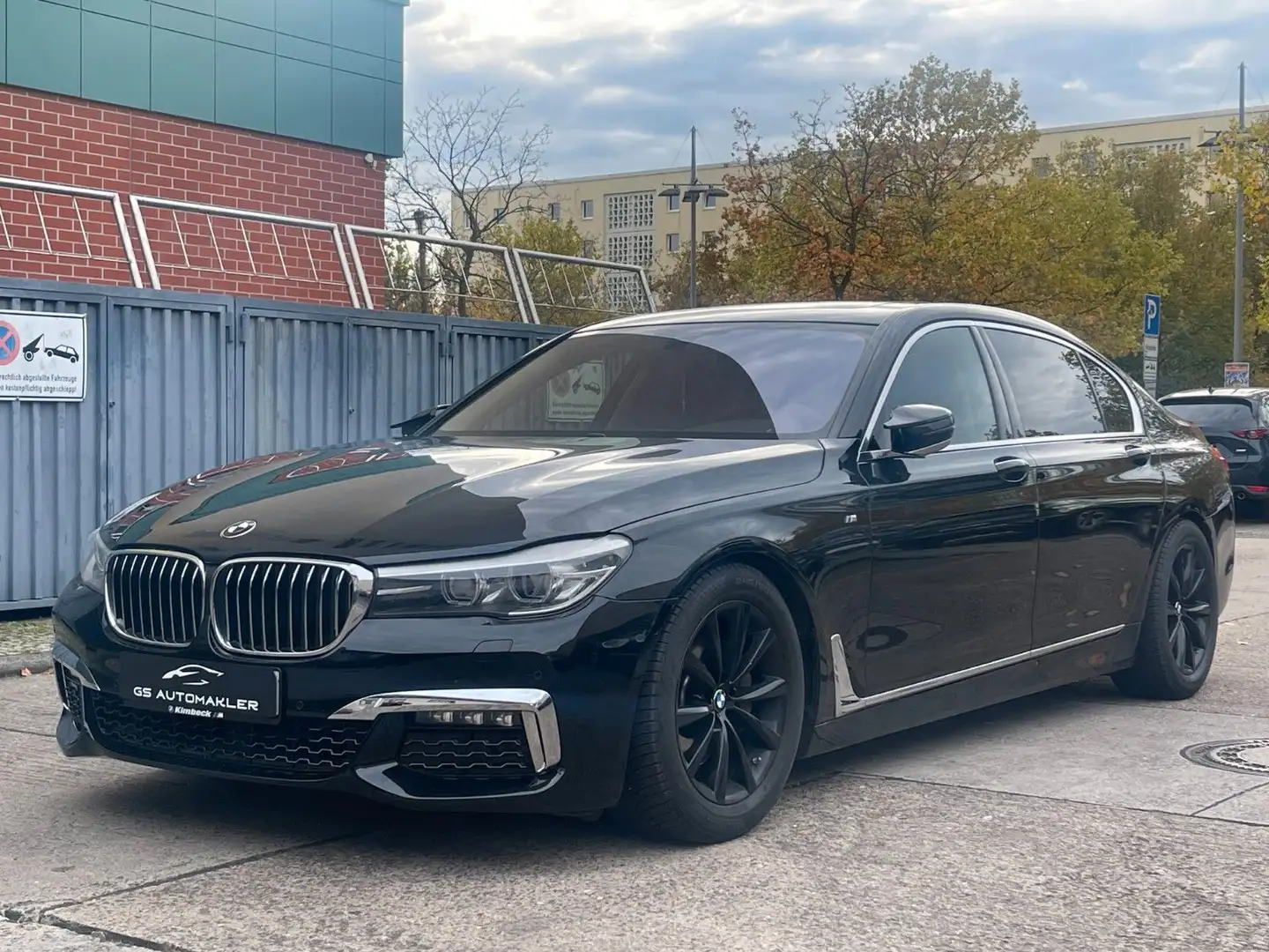 BMW 730 L d Lang M Sport Carbon Core Schiebedach Schwarz - 2
