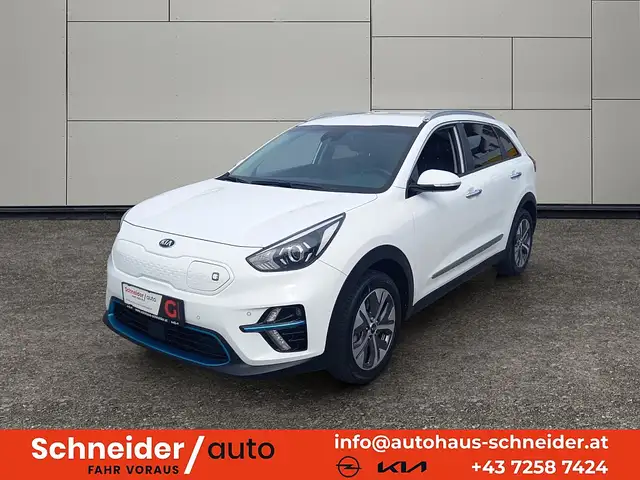 Kia e-Niro Niro EV 64kWh long Range Silber Aut.