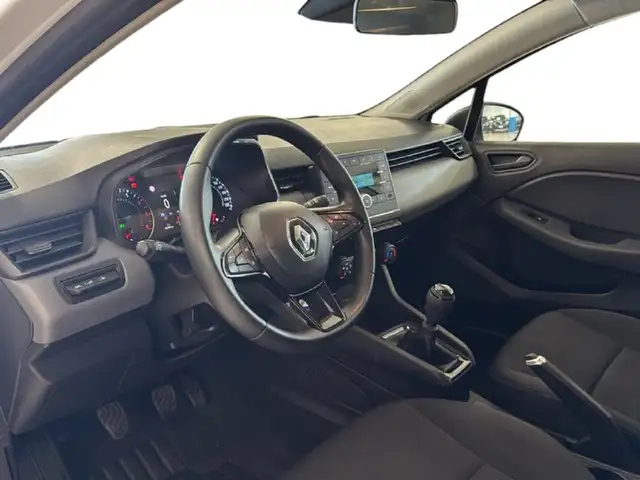 Renault Clio view 7