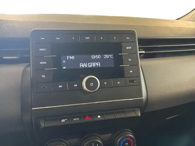 Renault Clio view 10