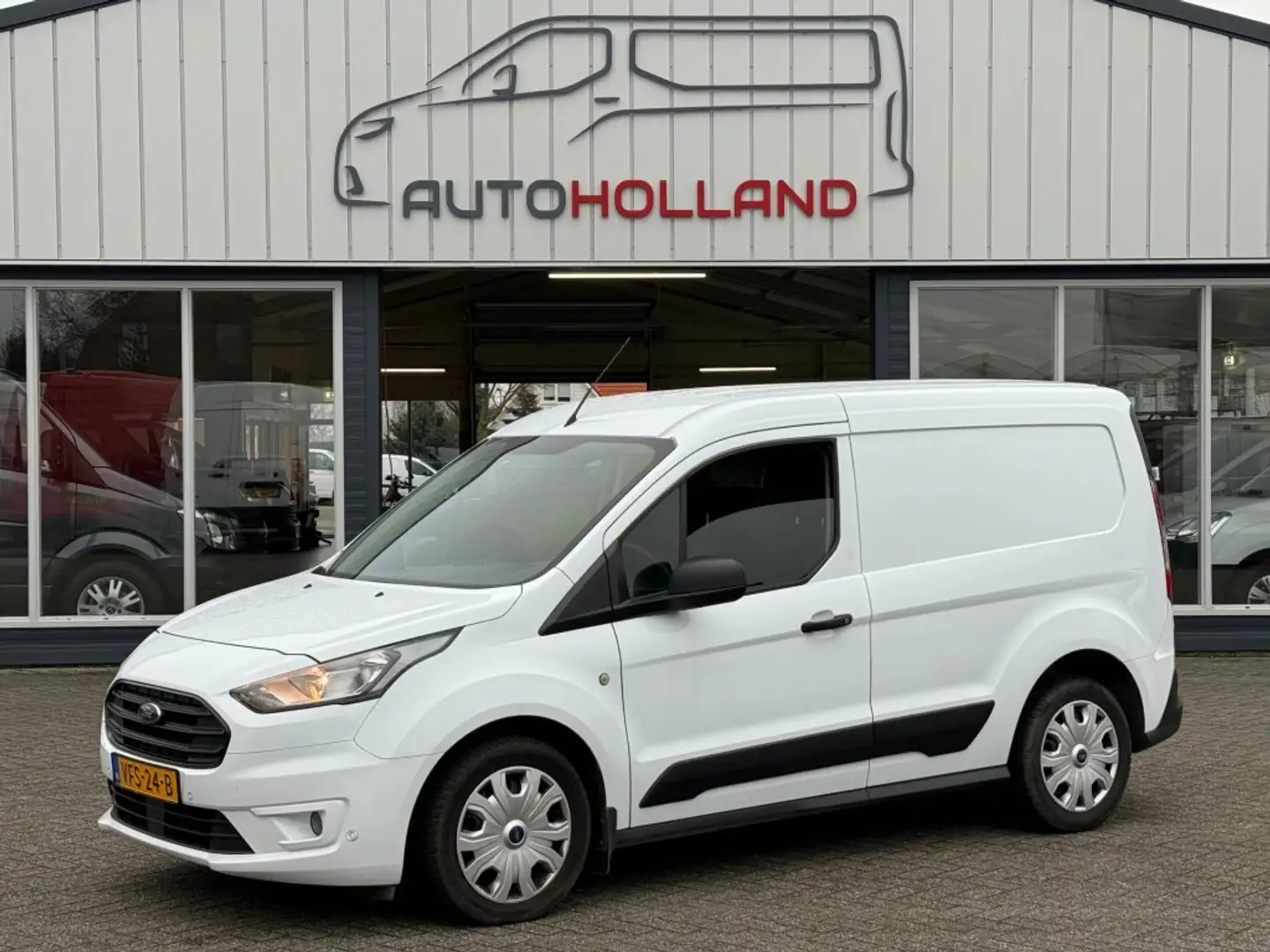 Ford Transit Connect 1.0 ECOBOOST 74KW 101PK BENZINE AIRCO/ PDC/ SCHUIF Wit - 1