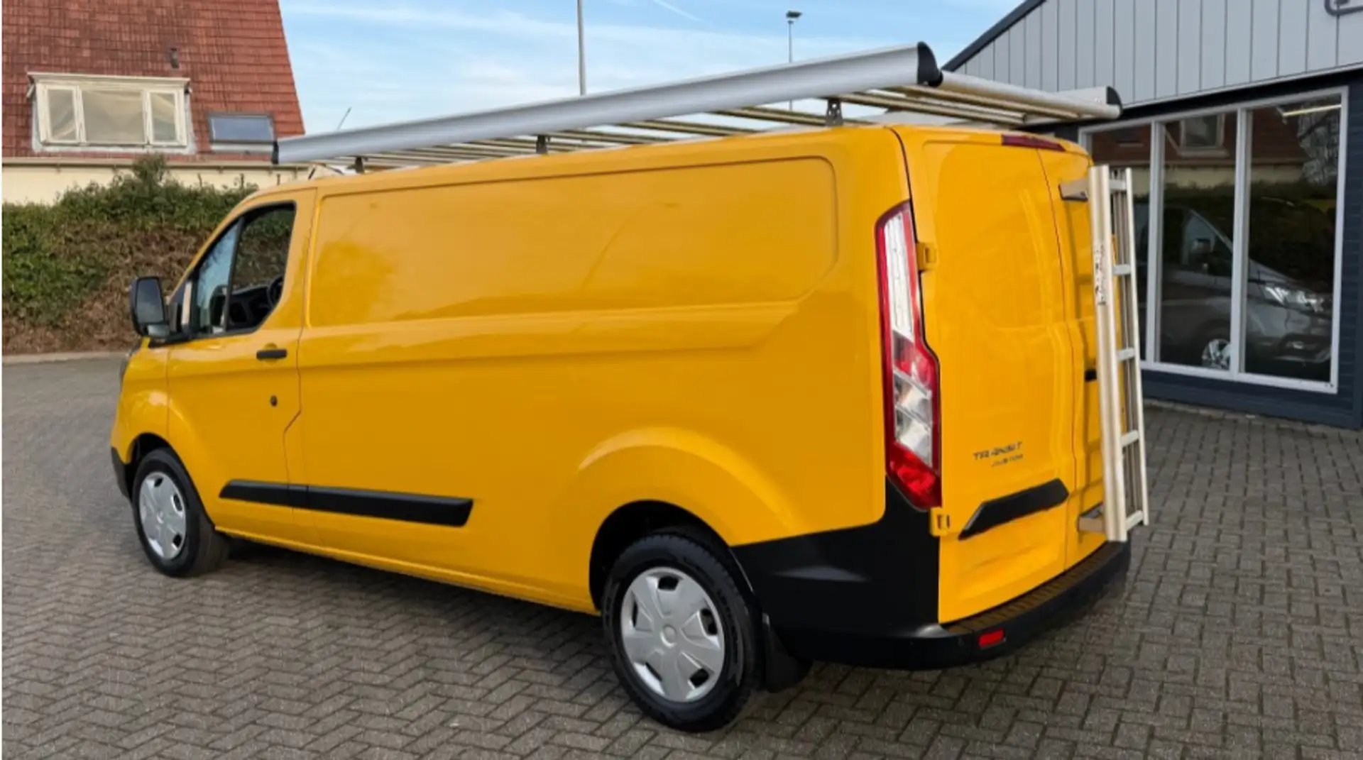 Ford Transit Custom FT 260 L1 Van Ambiente 105 Orange - 2