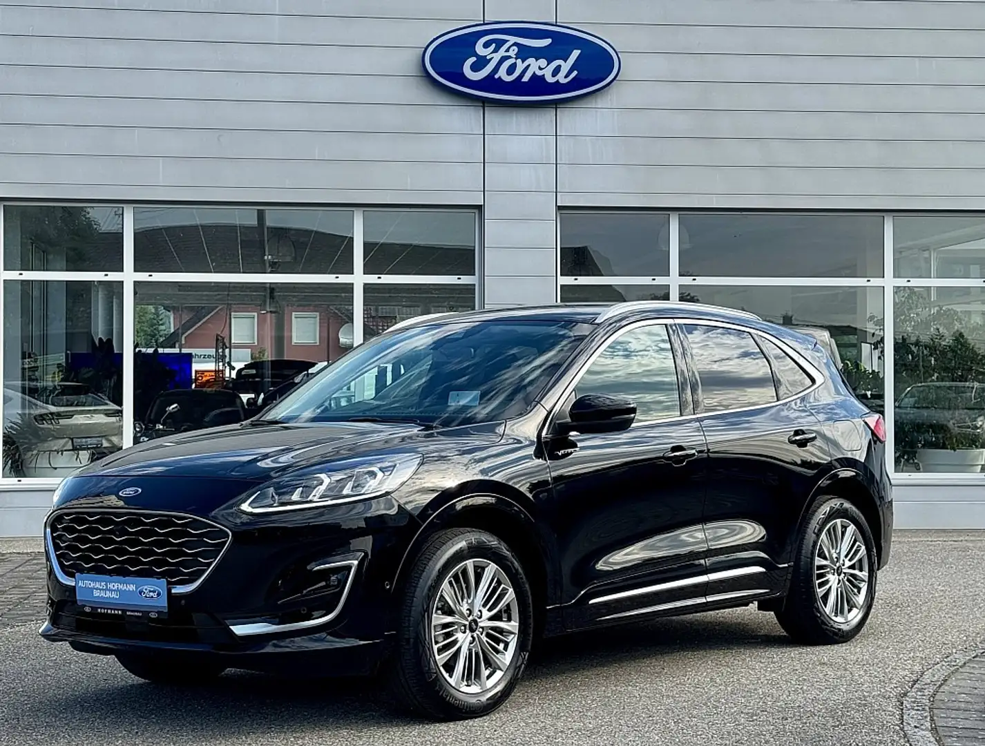 Ford Kuga 2,5 Duratec FHEV AWD Vignale Aut. Noir - 1