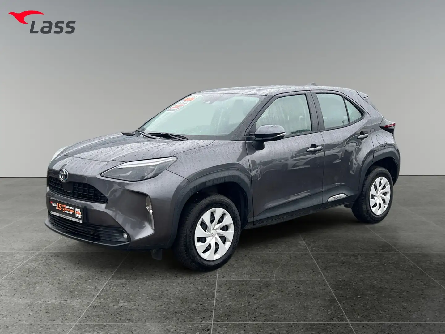 Toyota Yaris Cross 1.5 TNGA CVT Dynamic LHD Grau - 2