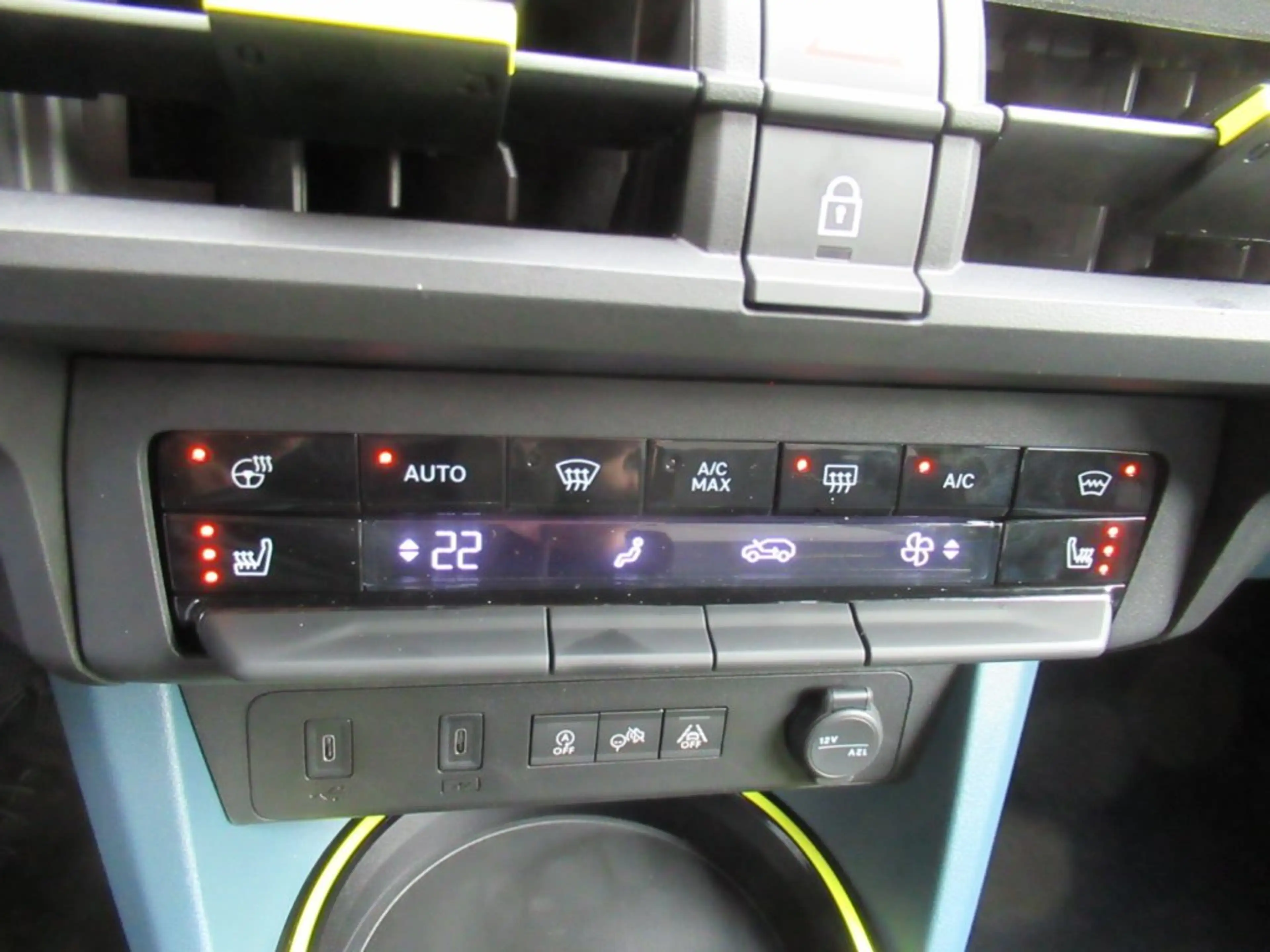 Fiat Grande Panda Benzin 1.2 La Prima — photo 14