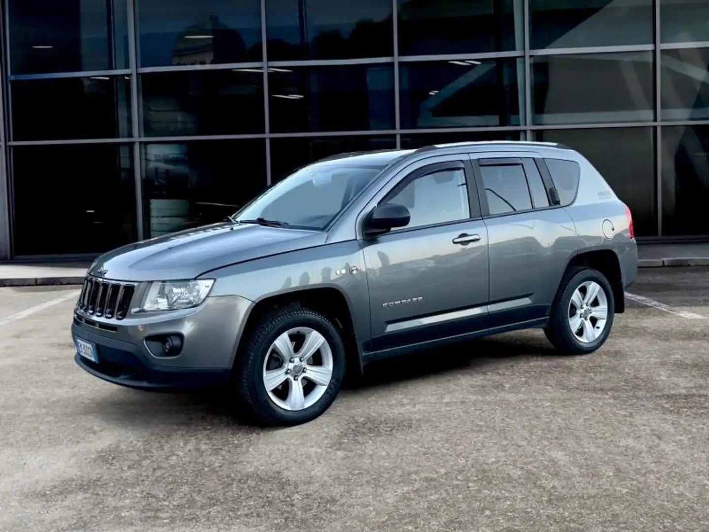 Jeep Compass 2.2 crd Limited 4wd 163cv Grigio - 1