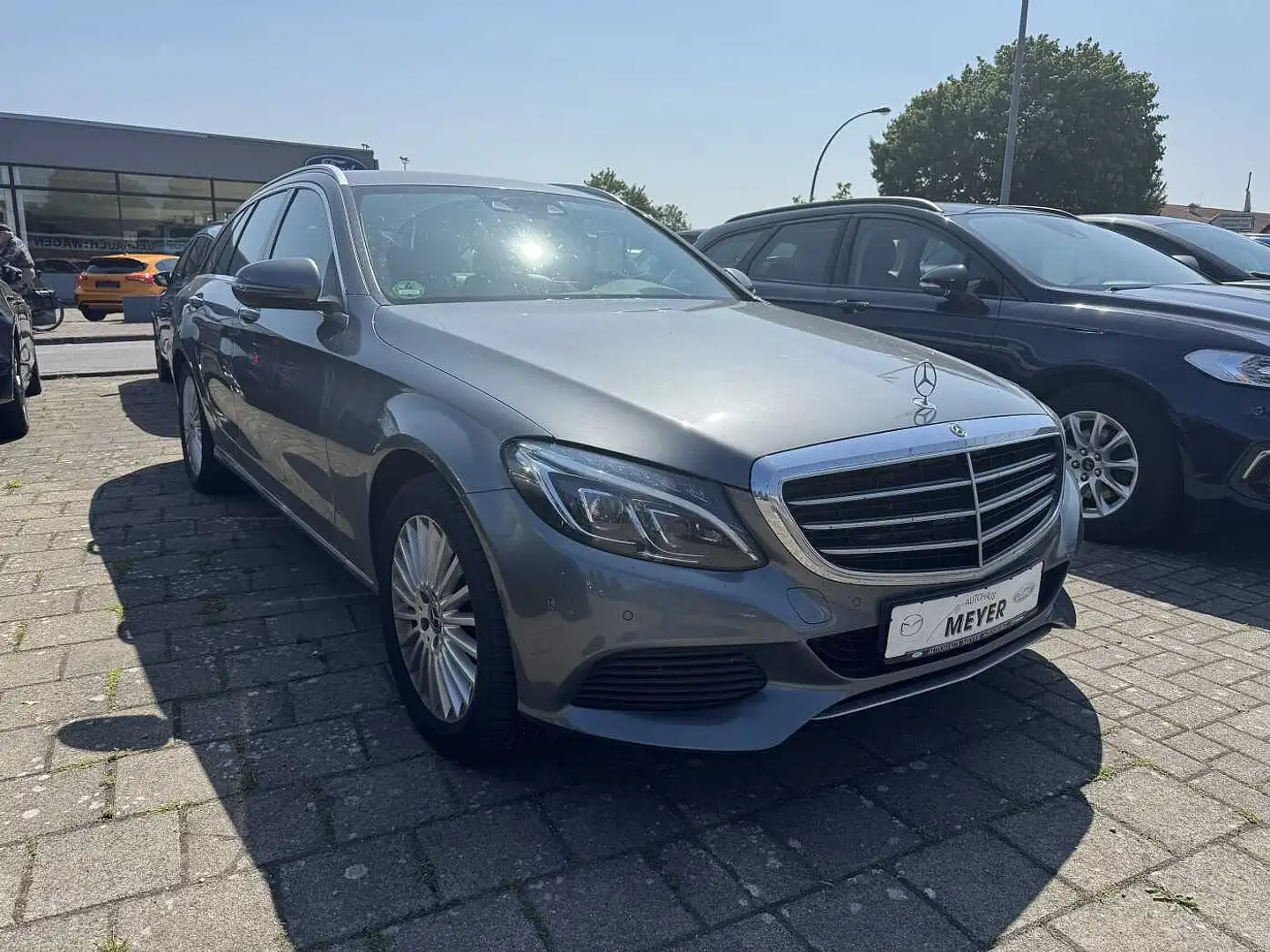 Mercedes-Benz C 220 d T 9G-TRONIC Exclusive Grigio - 1