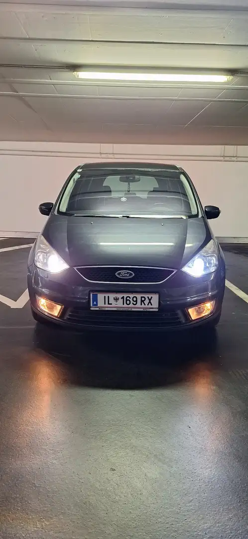 Ford Galaxy 2.0 TDCi DPF Ambiente Сірий - 1