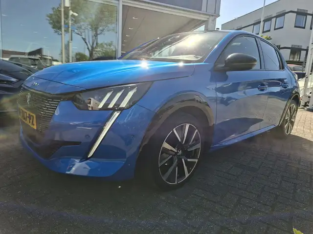 Peugeot 208 1.2 PureTech GT-Line panoramadak !