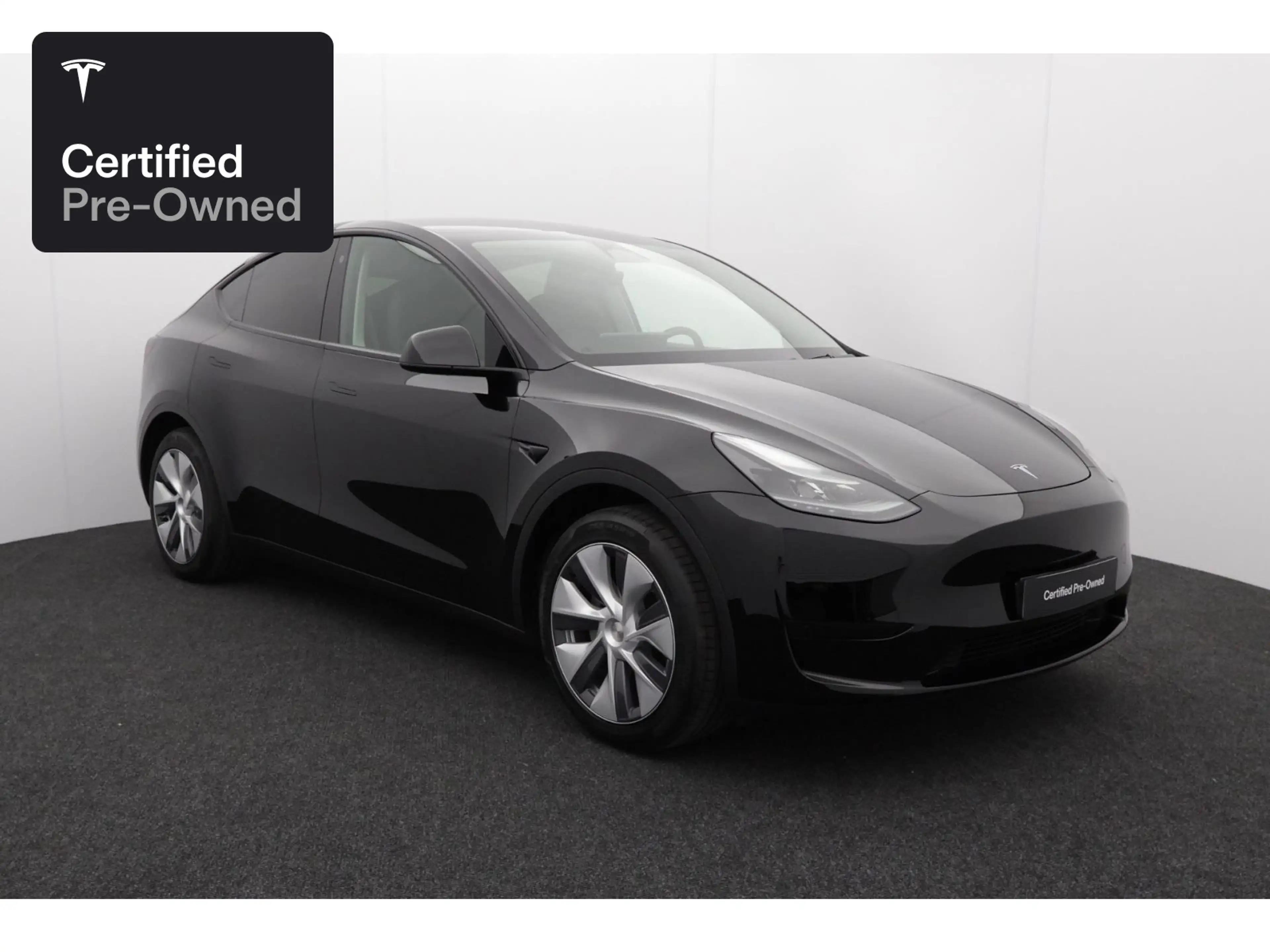 Tesla Model Y Rear-Wheel Drive “Certified Pre-Owned” — photo 3
