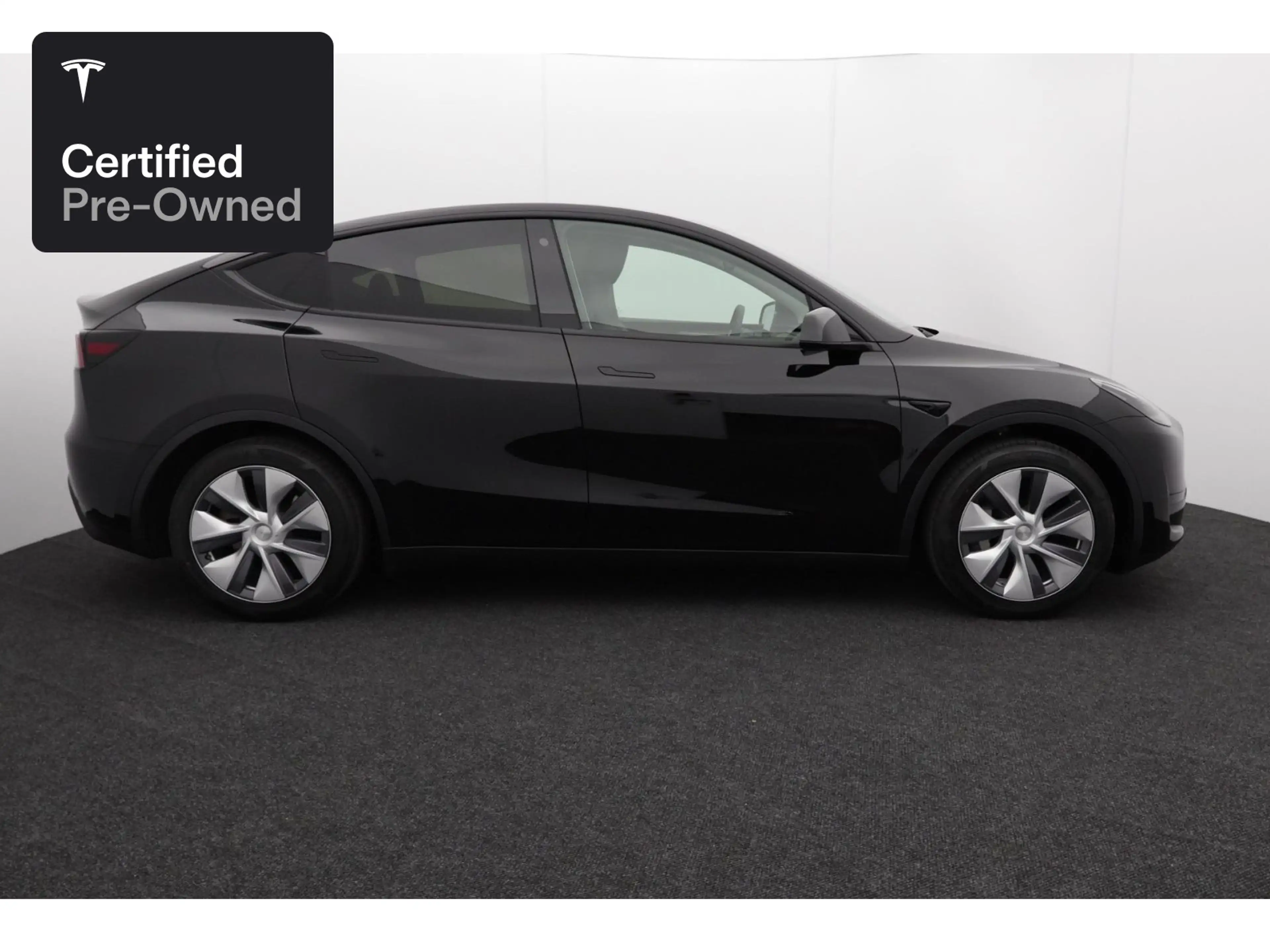 Tesla Model Y Rear-Wheel Drive “Certified Pre-Owned” — photo 9