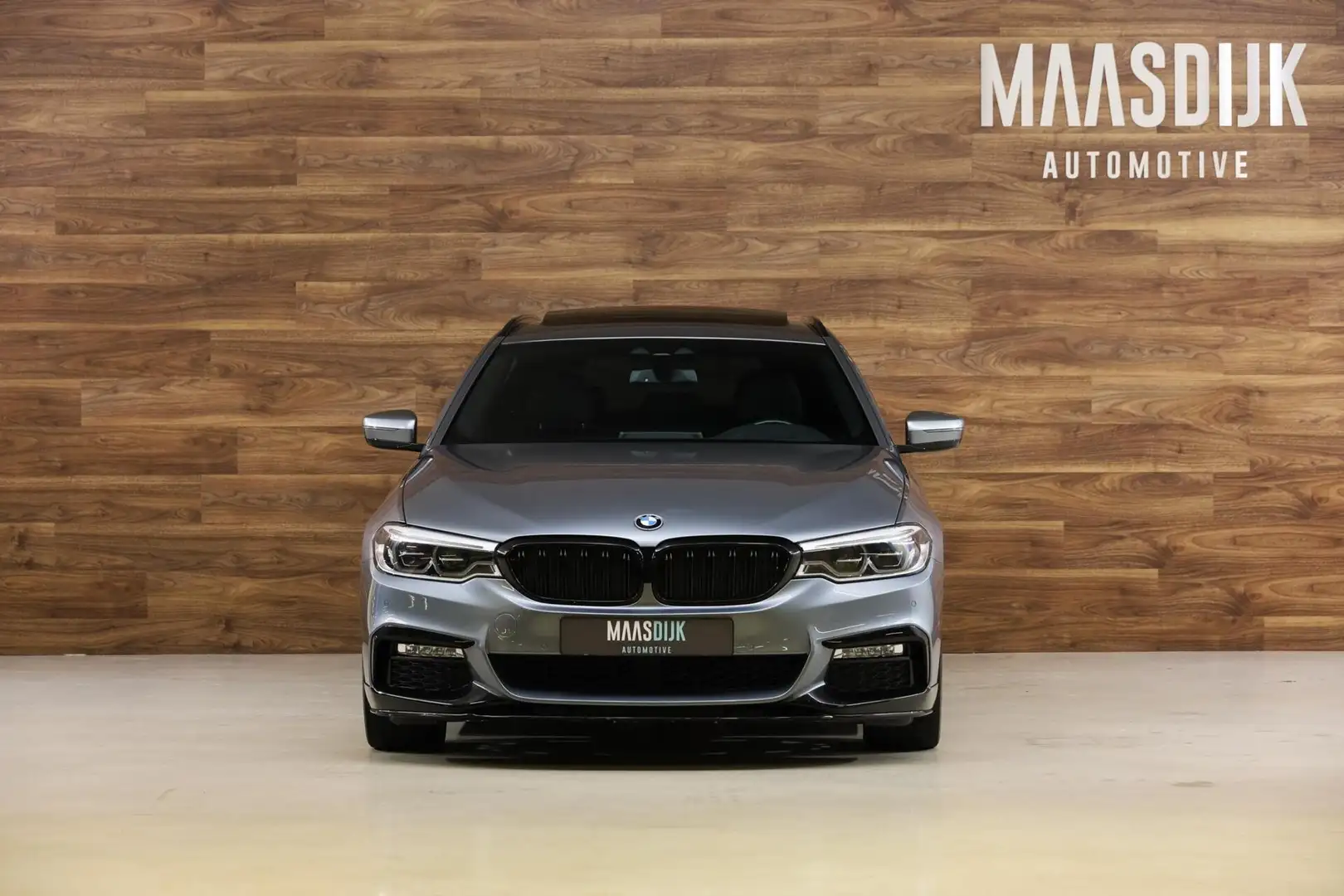 BMW 520 5-serie Touring 520i M-Sport|Individual|Pano|HUD|H Gris - 2