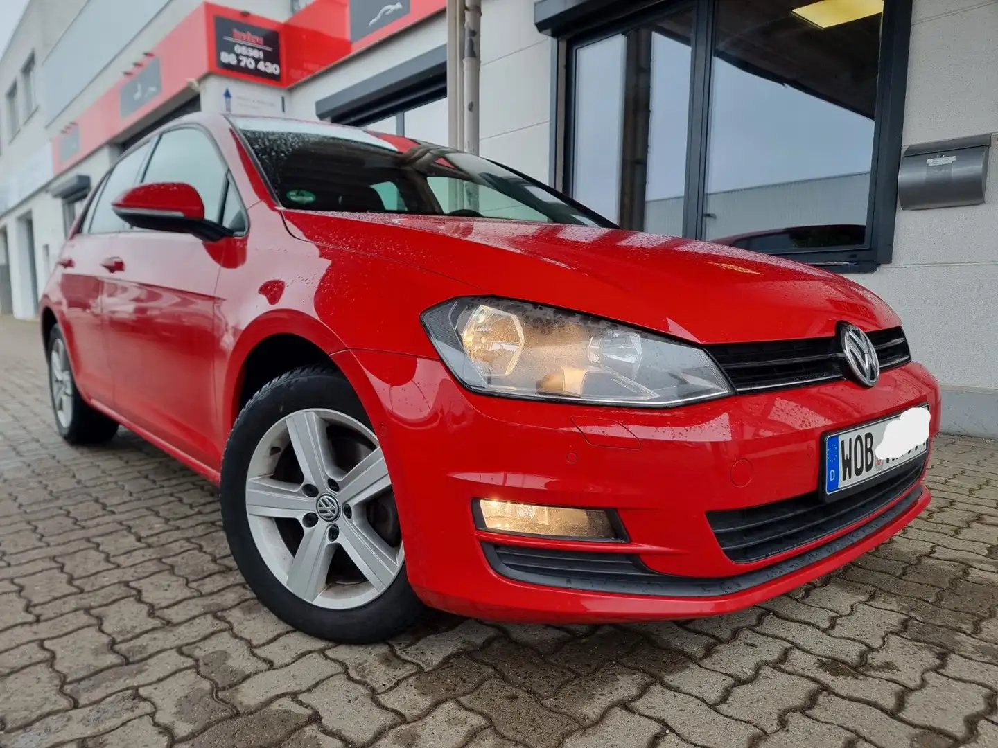 Volkswagen Golf 1.2  Comfortline /Scheckheft/ ZR erneuert/ Rot - 1