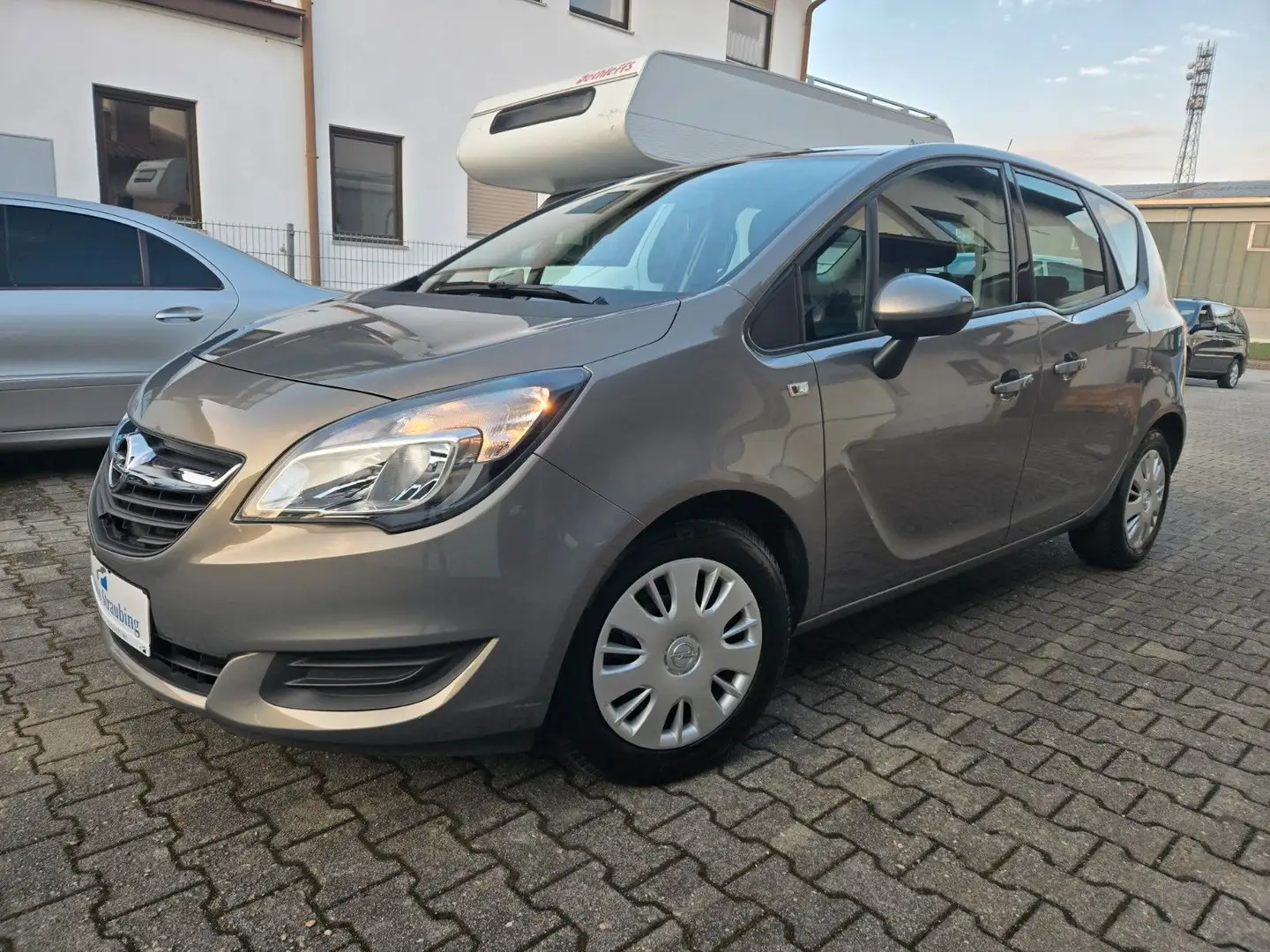Opel Meriva B Edition*8Fach bereift *EURO 6* Brun - 1
