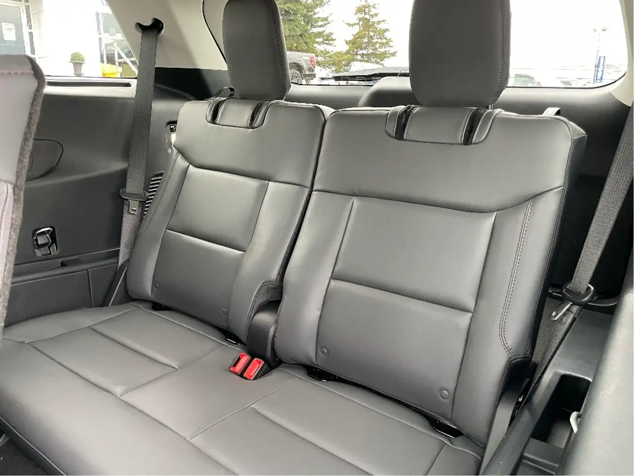 Ford Explorer photo Ford Explorer