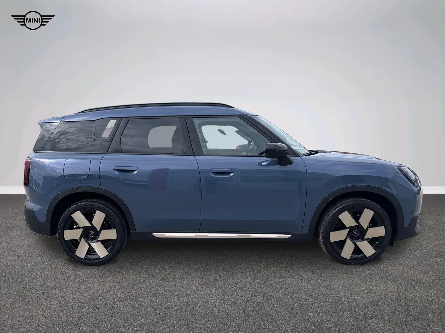 MINI Countryman C MINI Countryman C Niebieski - 2