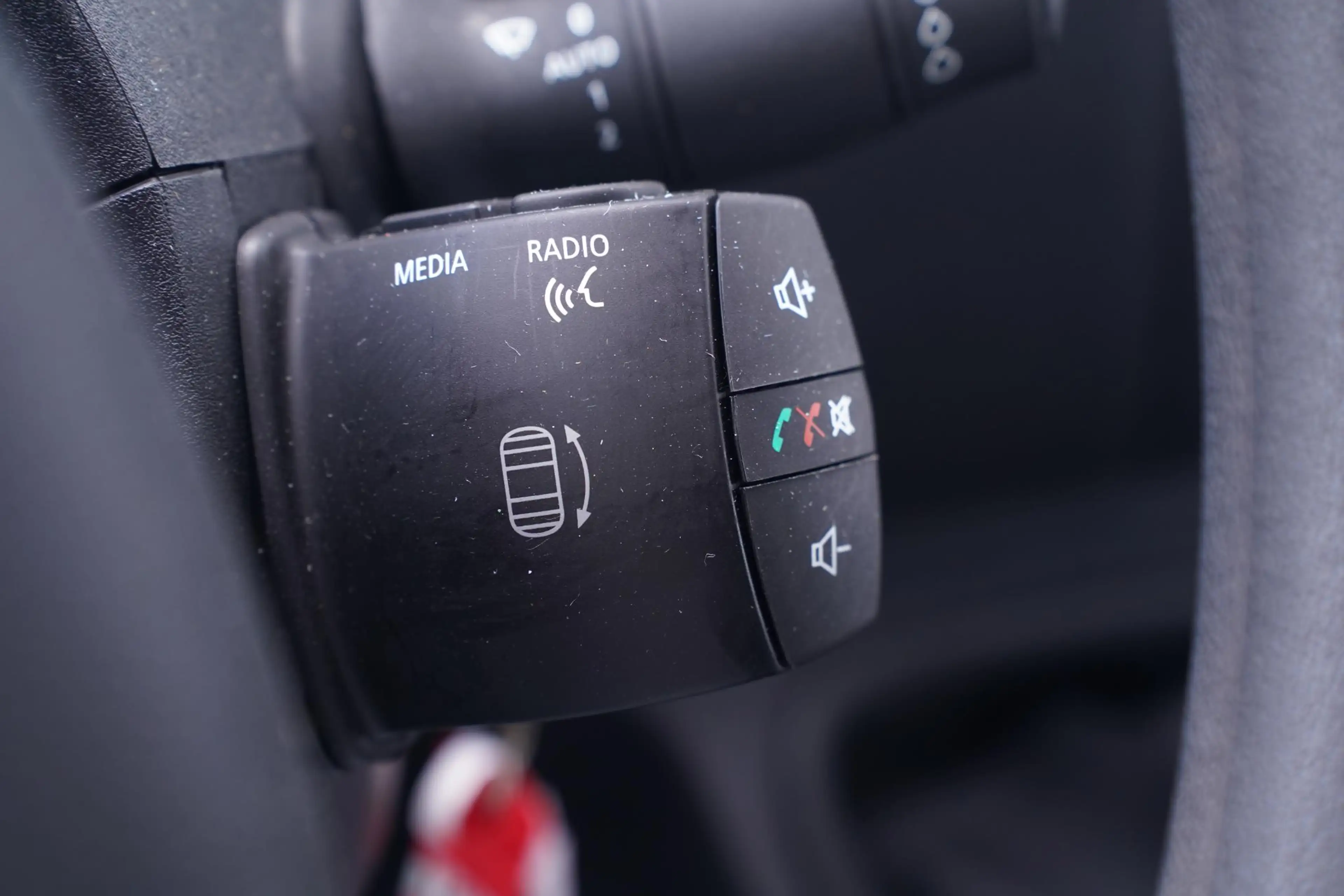 Nissan Interstar 2.3 DCi 165 pk Bakwagen met Laadklep Airco, Apple — photo 38