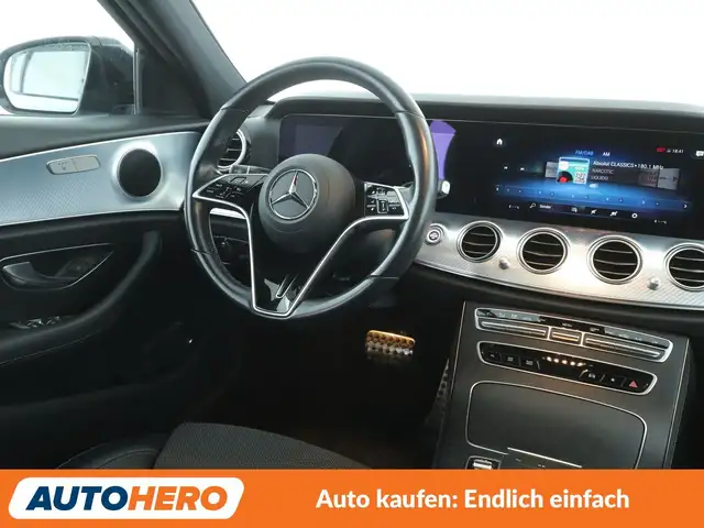 Mercedes-Benz E-Class view 13