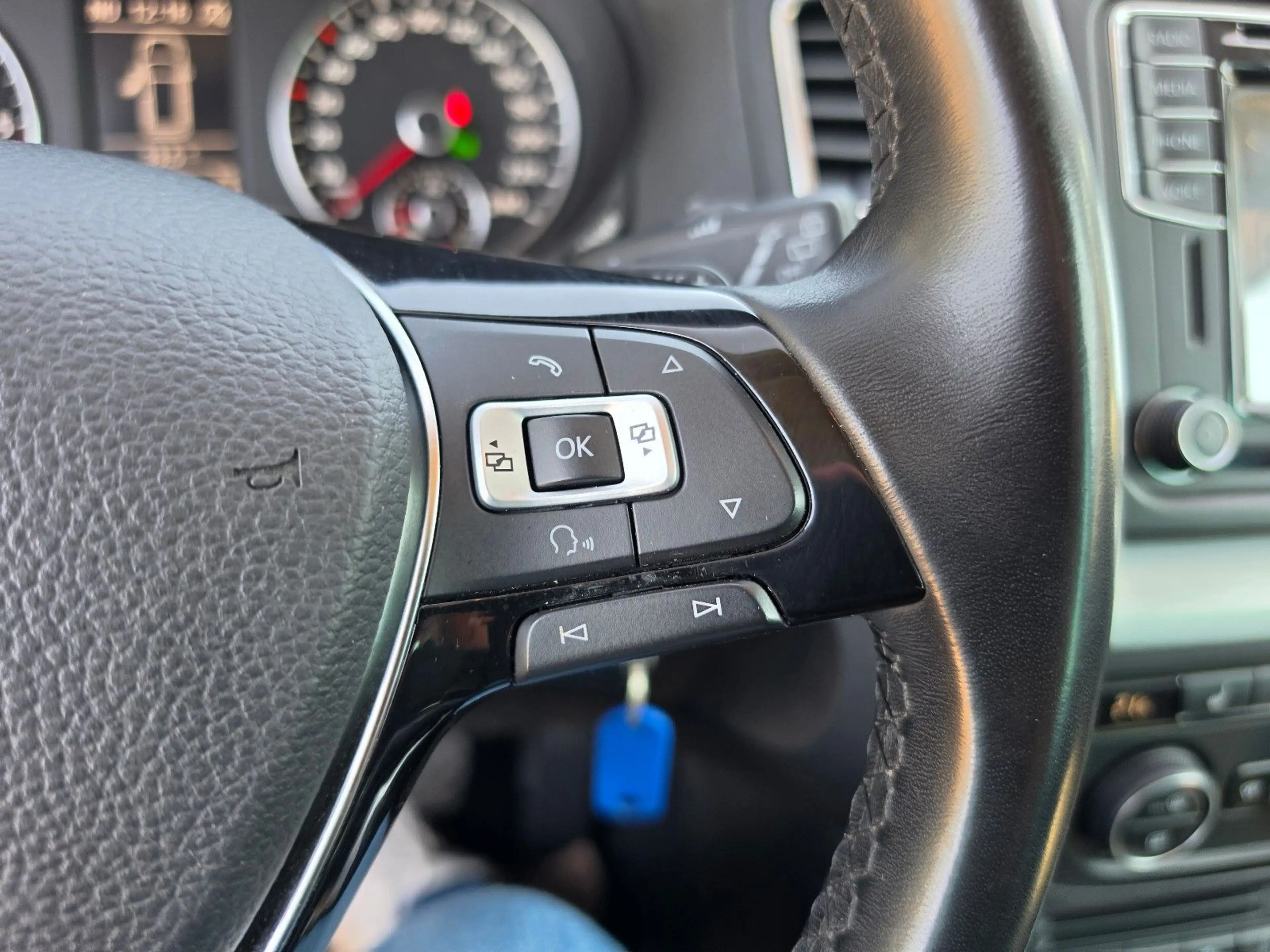 Volkswagen Sharan Comfortline AHK 7-SITZER KAM NAV ACC — photo 15