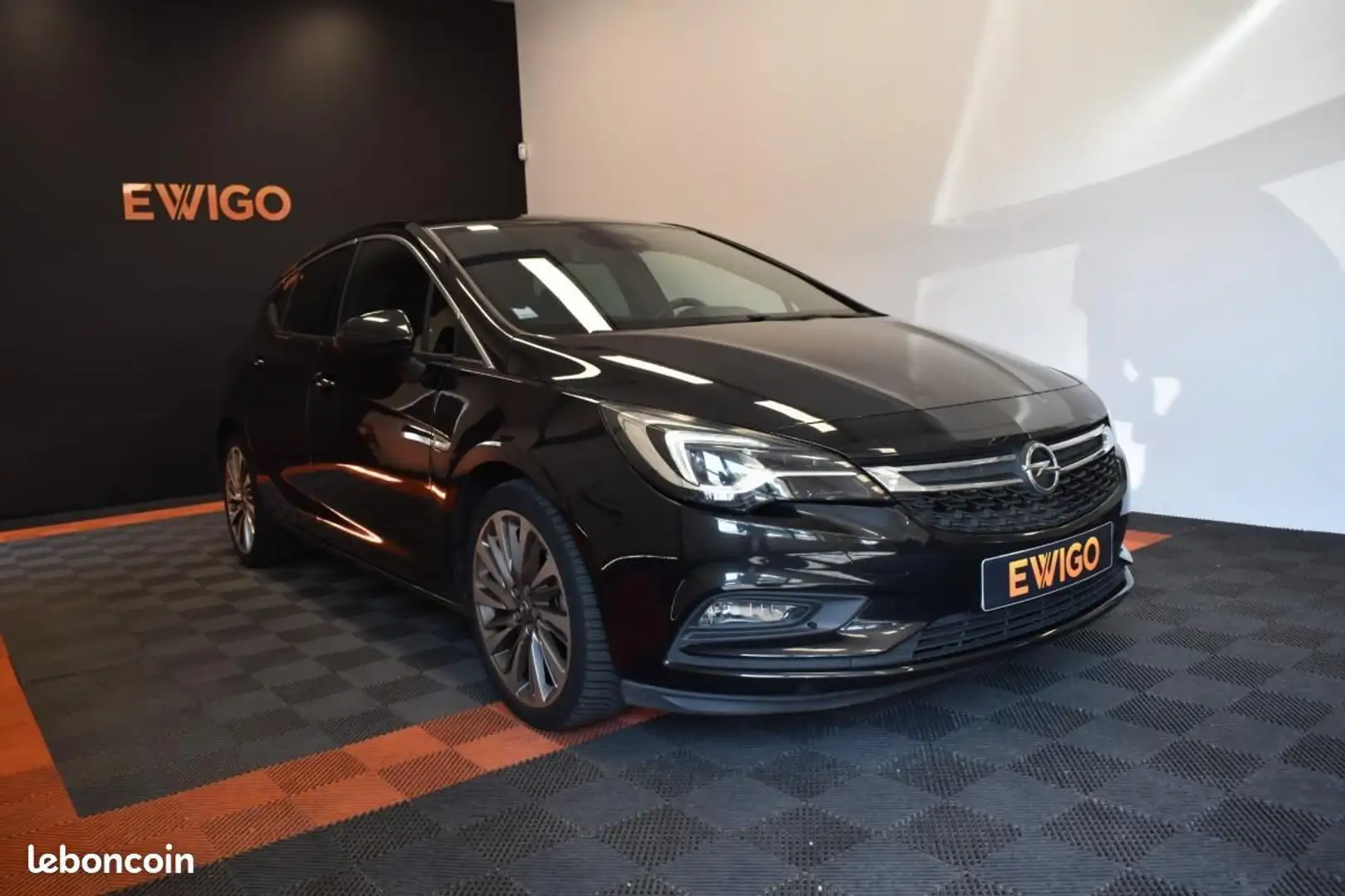 Opel Astra 1.6 CDTI 136ch COSMO CARPLAY GARANTIE 6 A 36 MOIS Noir - 1