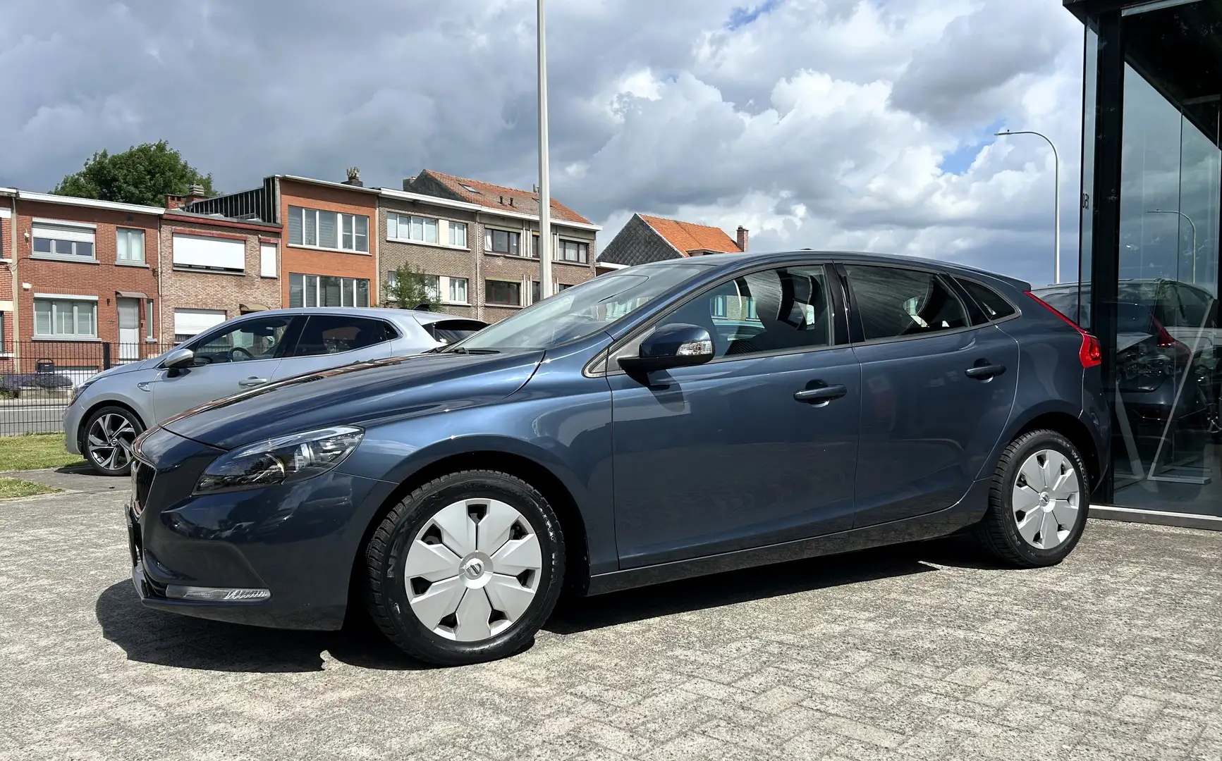 Volvo V40 1.5 T2 - 122 PK Blauw - 2