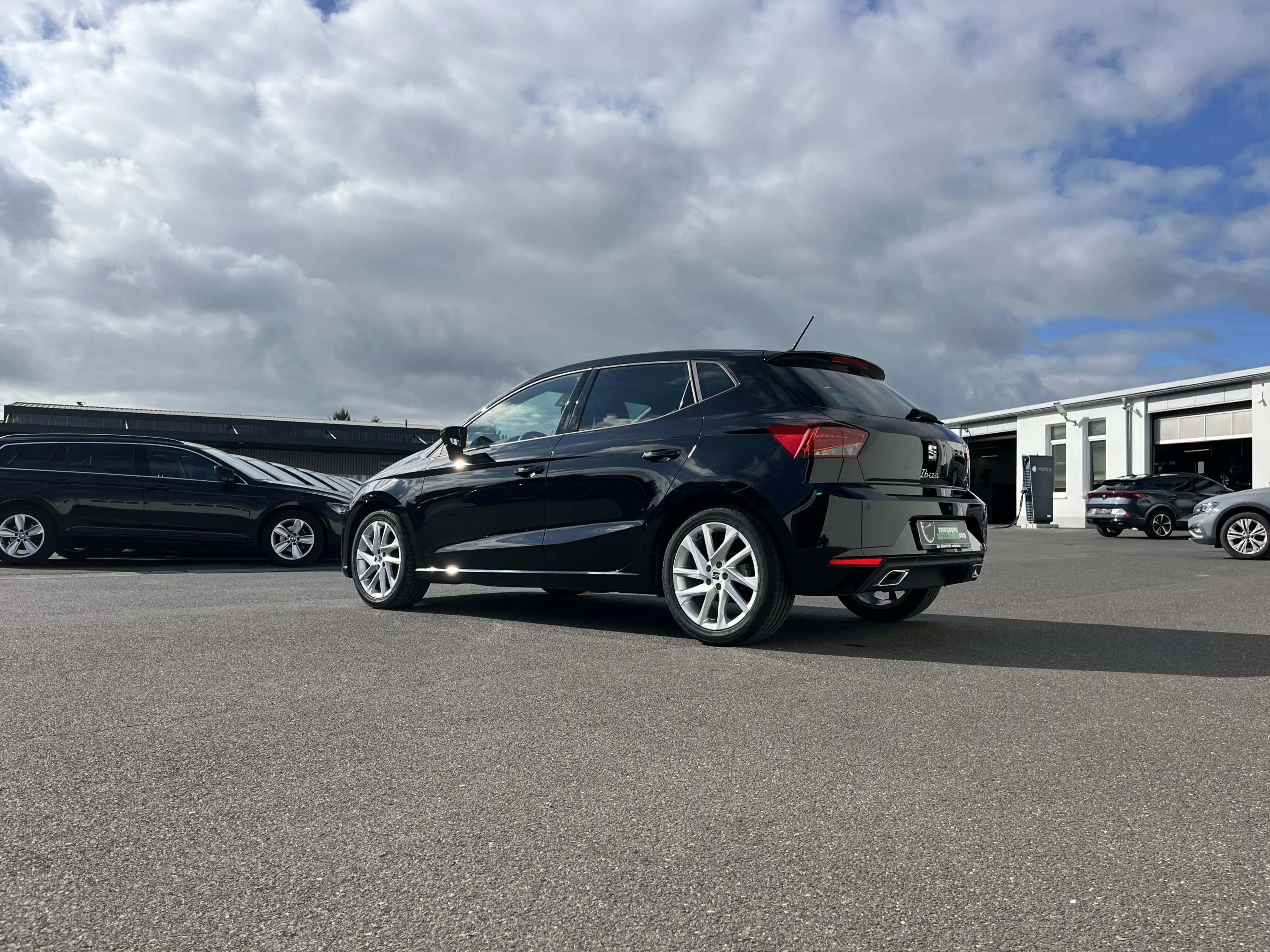 SEAT Ibiza 1.0 TSI FR 94€ m.20% Anz. Navi LED RFK SHZ Clima — photo 9