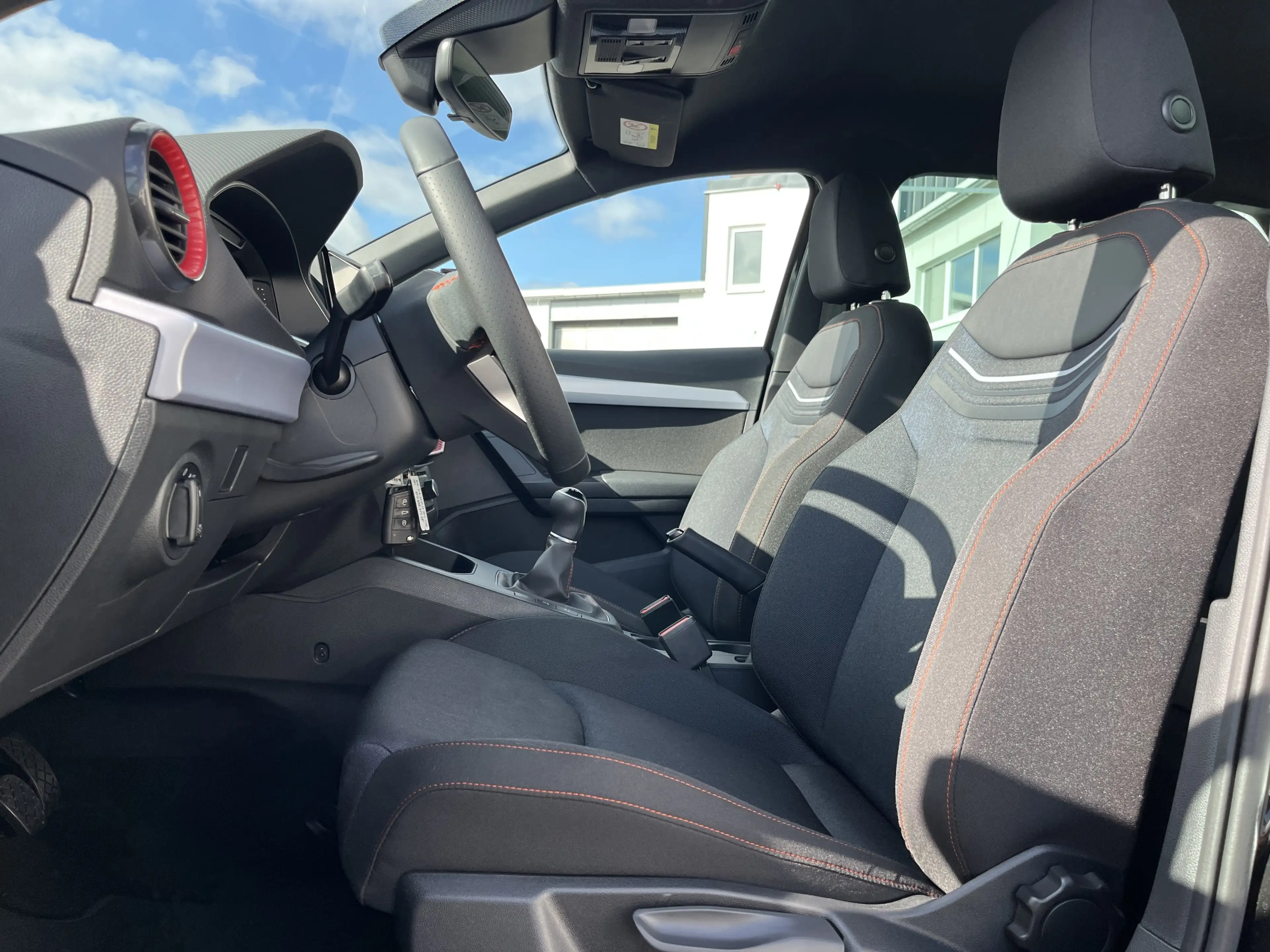 SEAT Ibiza 1.0 TSI FR 94€ m.20% Anz. Navi LED RFK SHZ Clima — photo 12