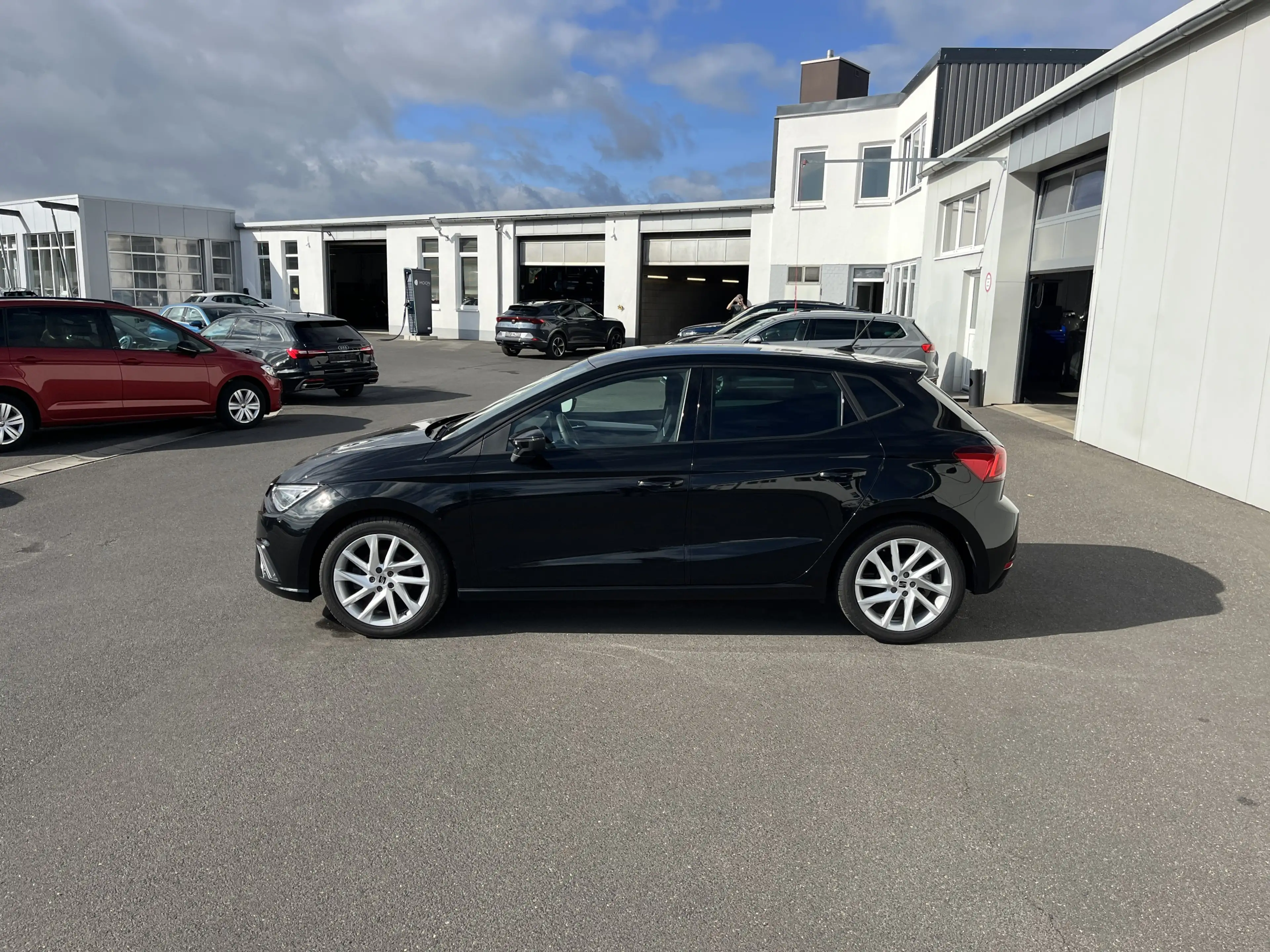 SEAT Ibiza 1.0 TSI FR 94€ m.20% Anz. Navi LED RFK SHZ Clima — photo 3