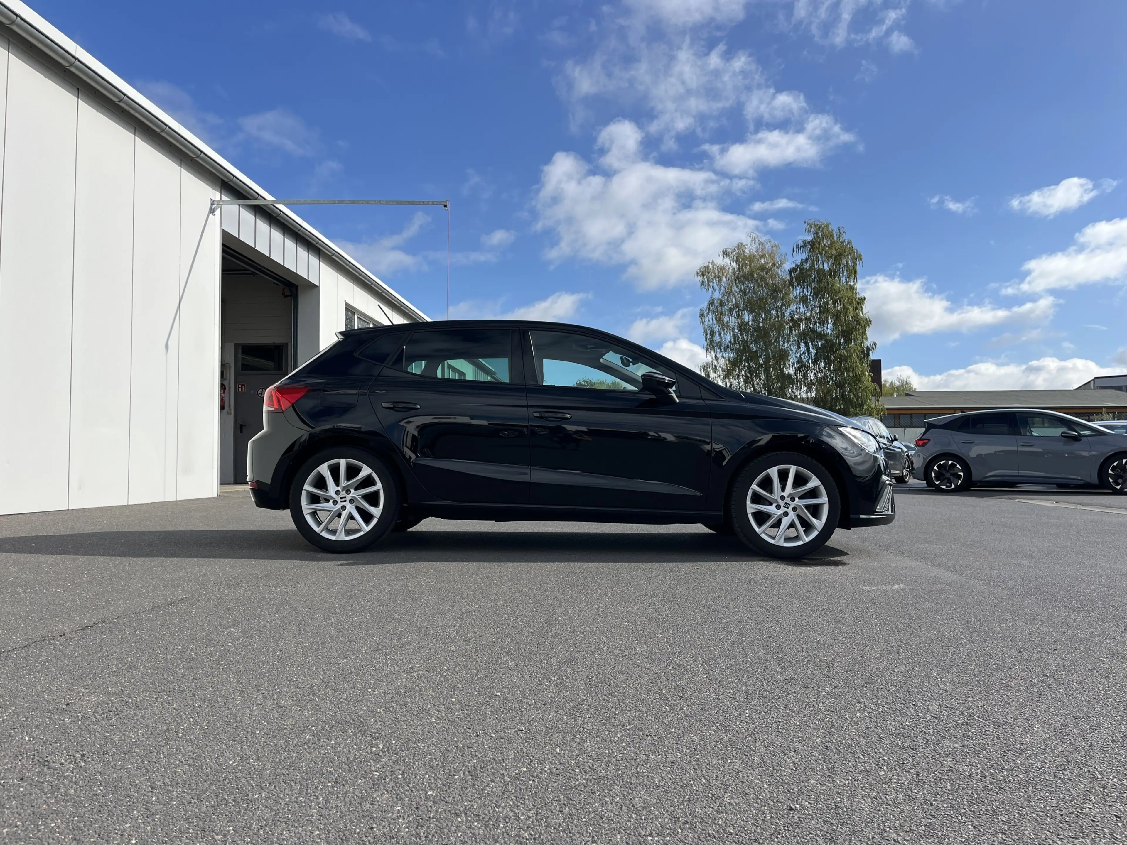 SEAT Ibiza 1.0 TSI FR 94€ m.20% Anz. Navi LED RFK SHZ Clima — photo 5