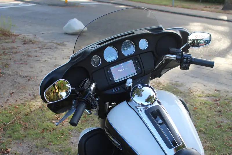 Harley-Davidson Ultra Classic - foto 4