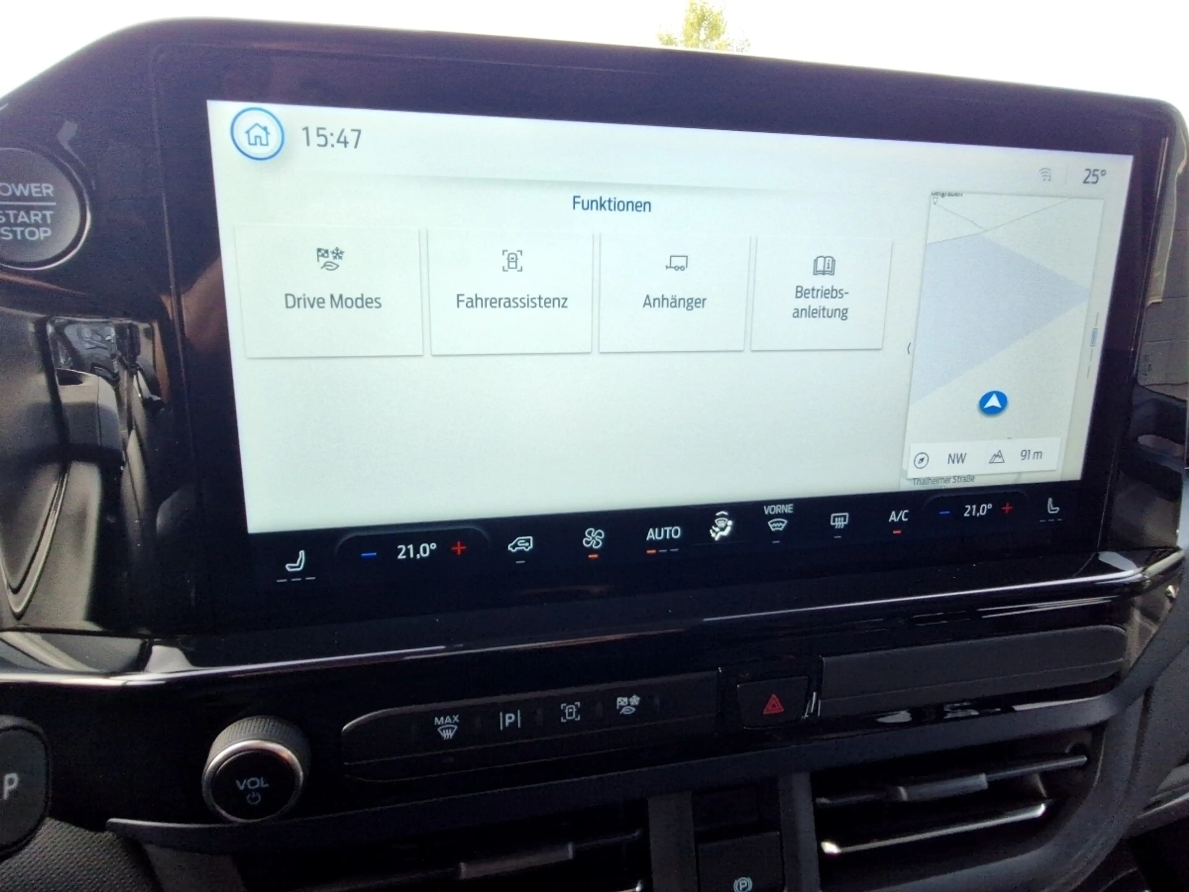 Ford Tourneo Custom 320 Tourneo Active LED Navi Klimaa — photo 14