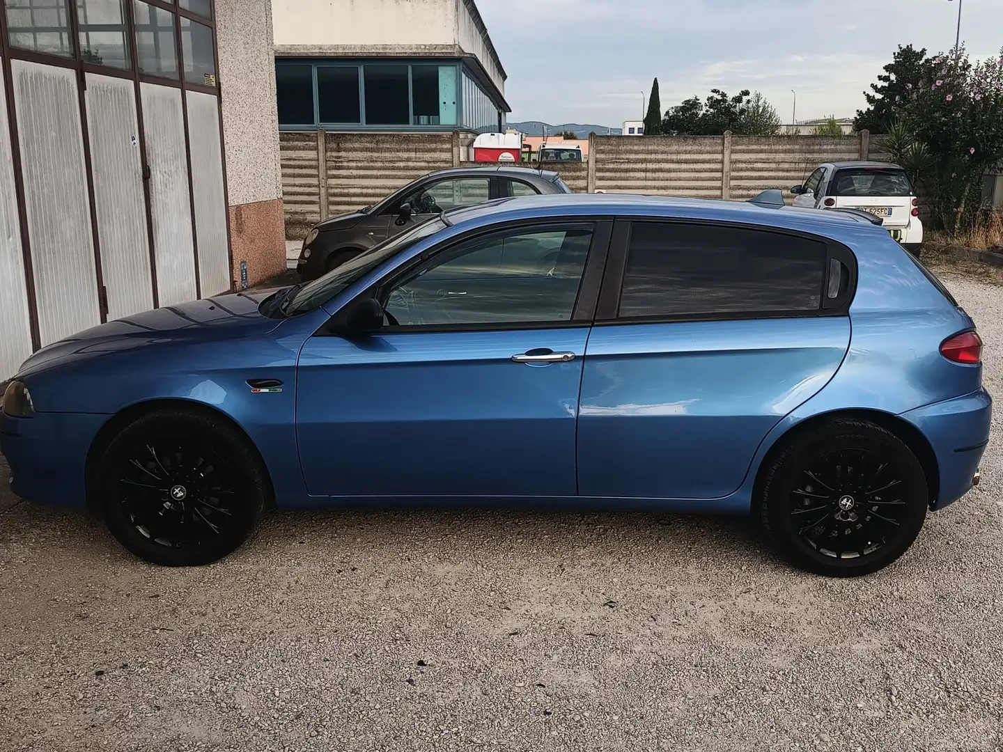 Alfa Romeo 147 147 II 2004 5p 1.6 ts 16v BlackLine 105cv Blu/Azzurro - 2