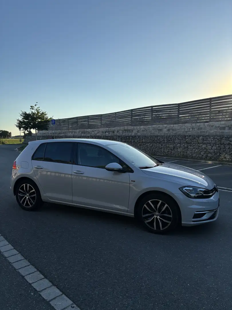 Volkswagen Golf VII Join Edition Grau - 2