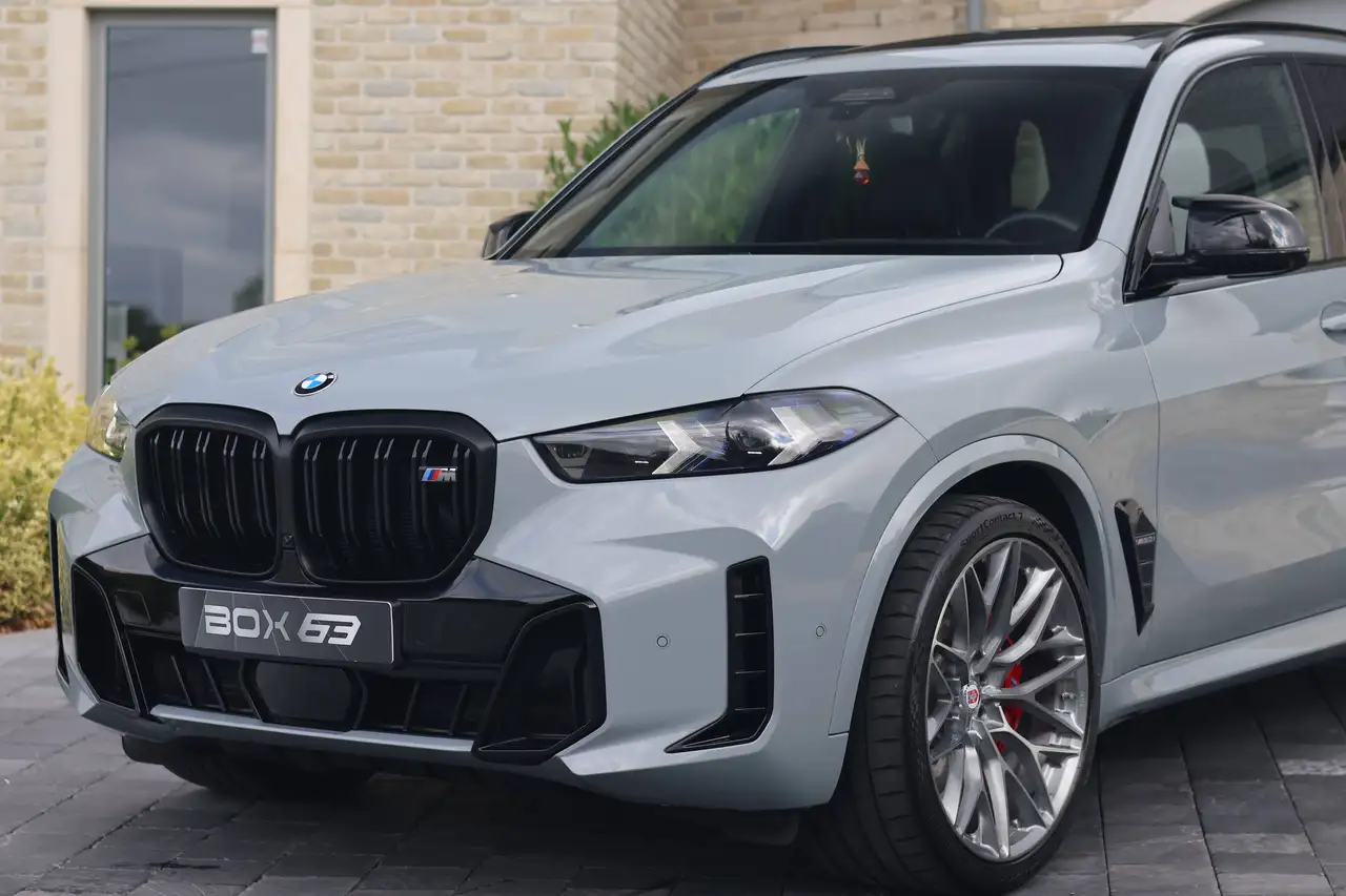 BMW X5 M M60i V8 *Utilitaire *Lichte Vracht *Pano *Bowers Wilkins *Comfort seat *Pro suspension *NEW PRICE 148K — foto 7