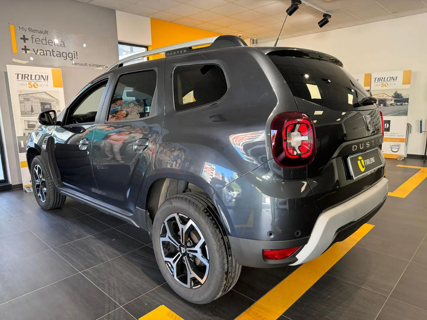 Dacia Duster 1.5 Blue dCi 8V 115 CV 4x4 Prestige Grigio - 2