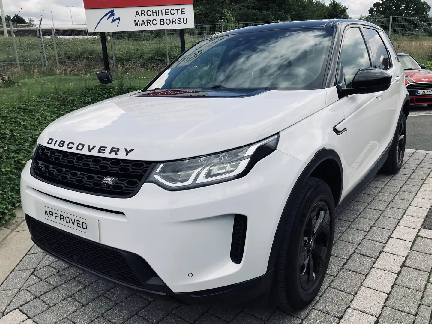 Land Rover Discovery Sport SE Pack Black Wit - 1