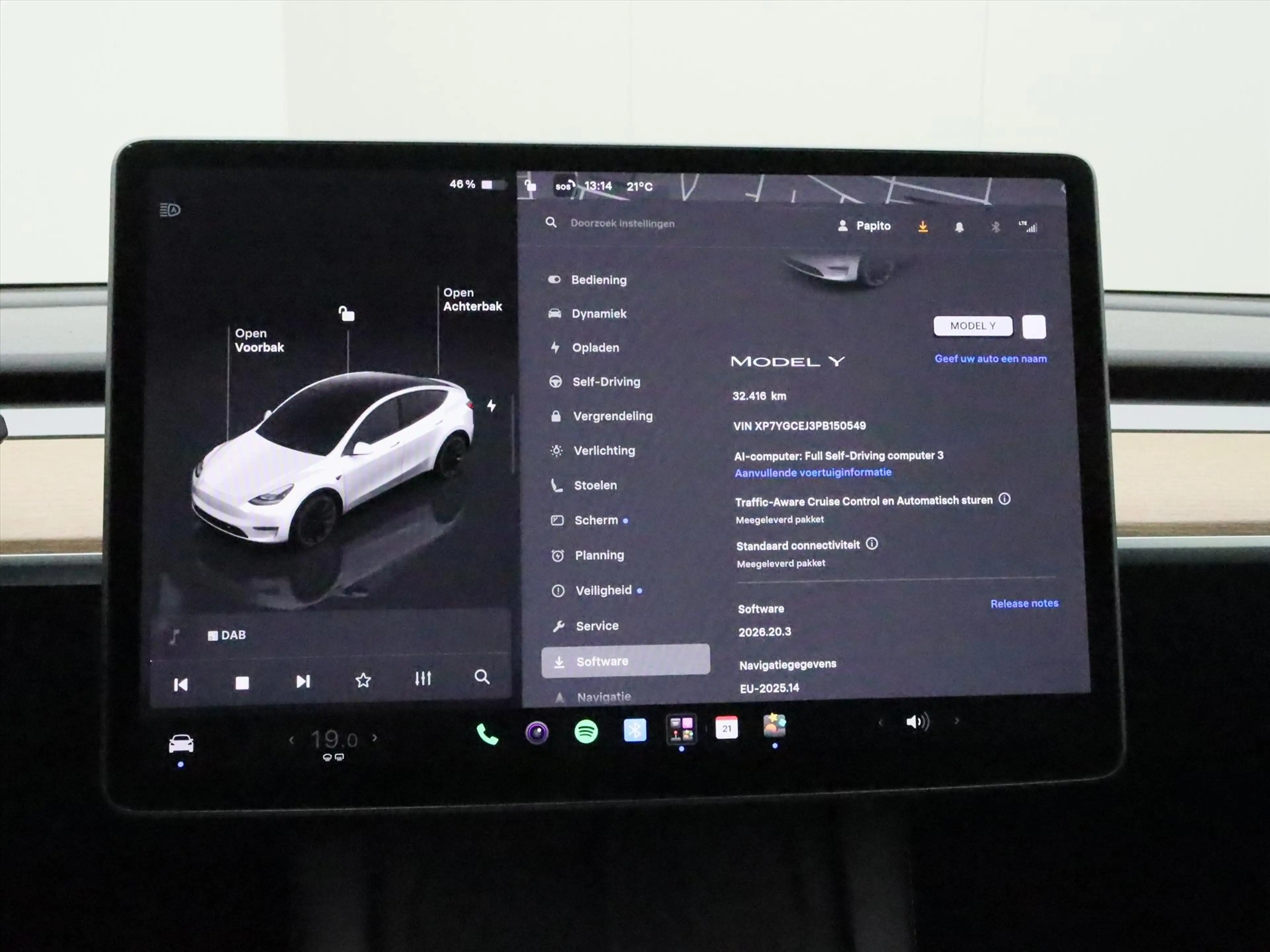 Tesla Model Y Standard RWD Plus 299pk 95% SoH [ TREKHAAK+AMD RYZ — photo 27