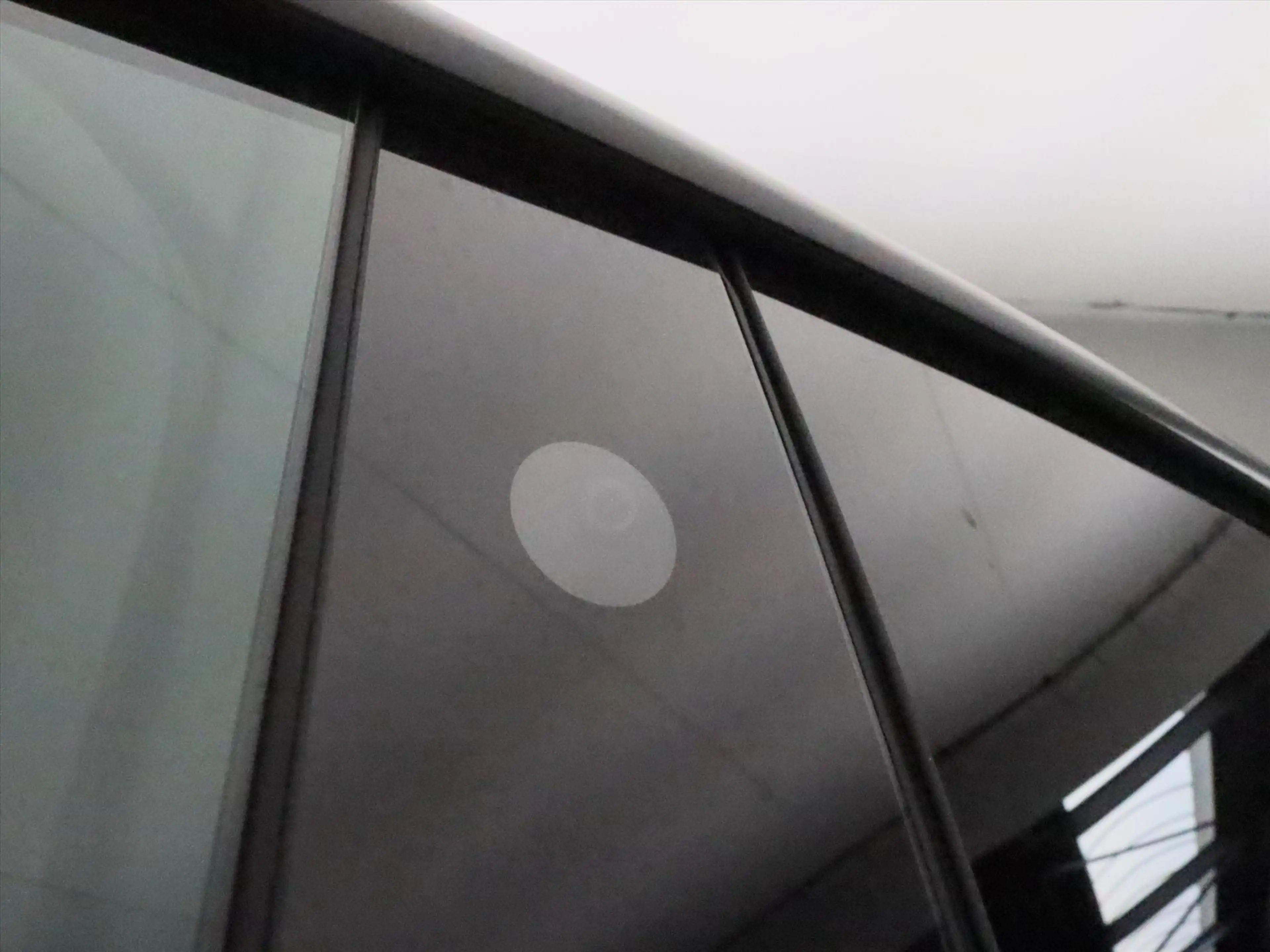 Tesla Model Y Standard RWD Plus 299pk 95% SoH [ TREKHAAK+AMD RYZ — photo 36