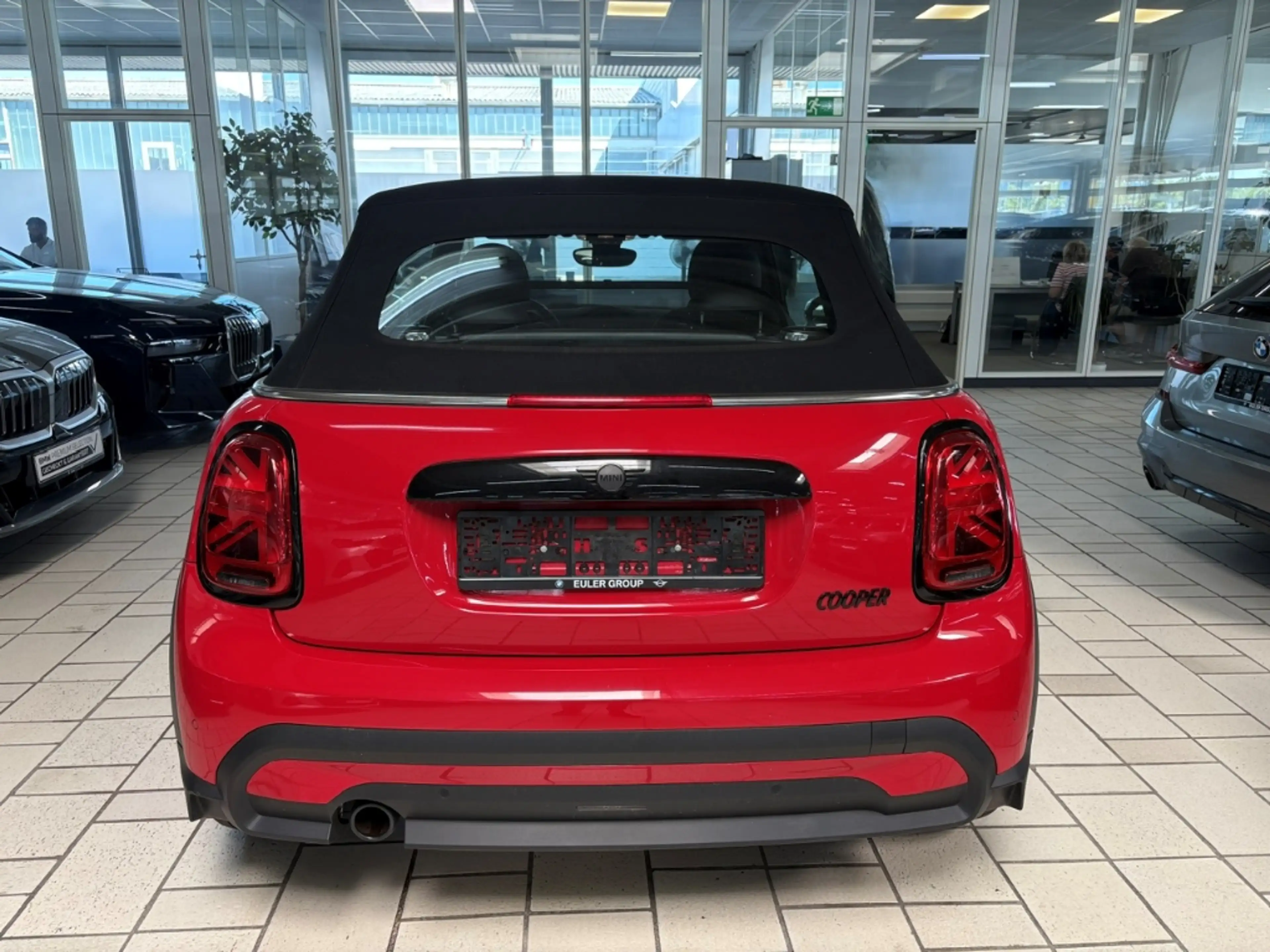 MINI Cooper Cabrio El. Verdeck Navi Digitales Cockpit LED Mehrzonenkl — photo 4