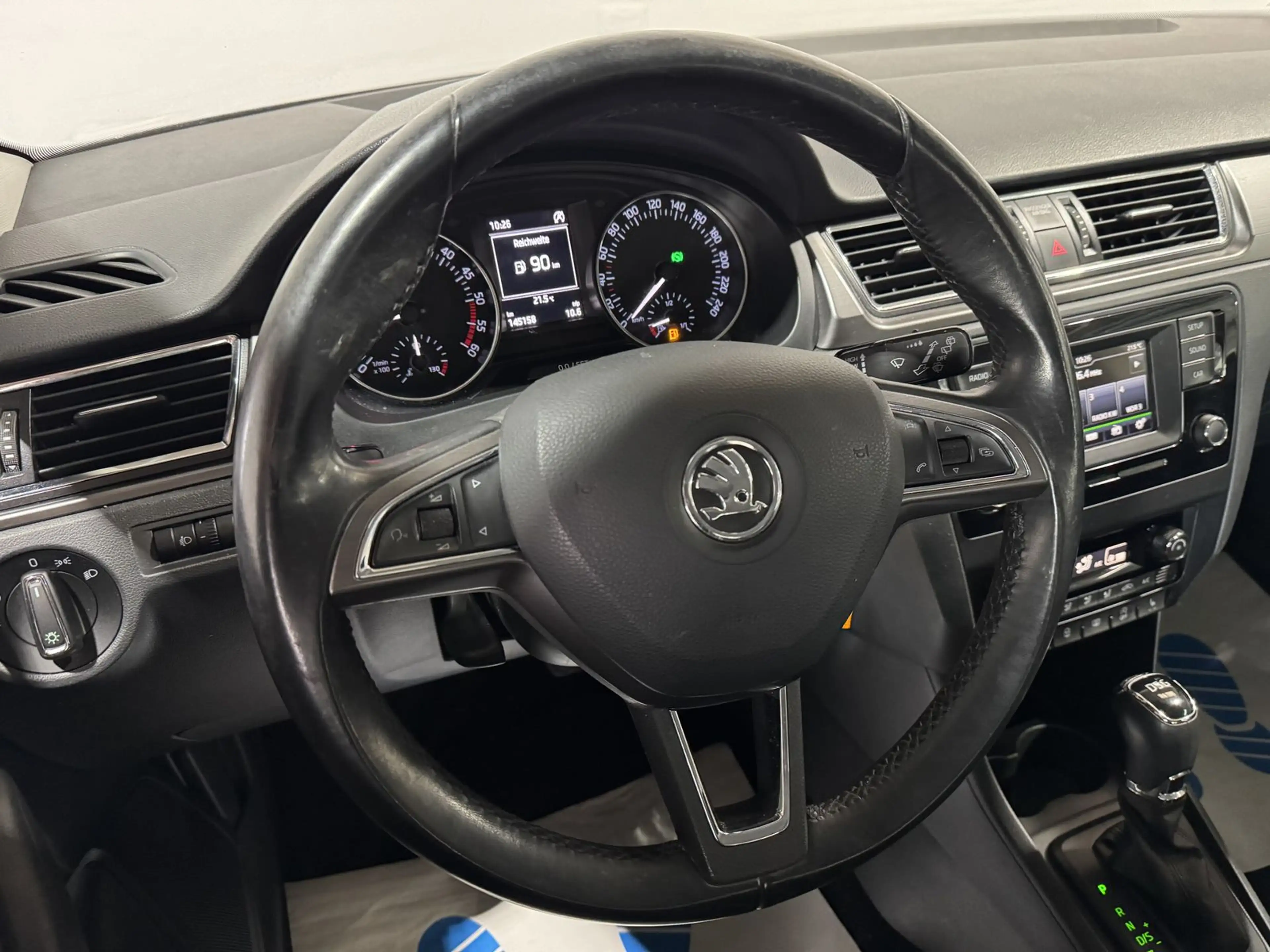 Skoda Rapid/Spaceback Style*2.HAND*DSG*KLIMA*SHZ*PDC*BLUETOOTH* — photo 11