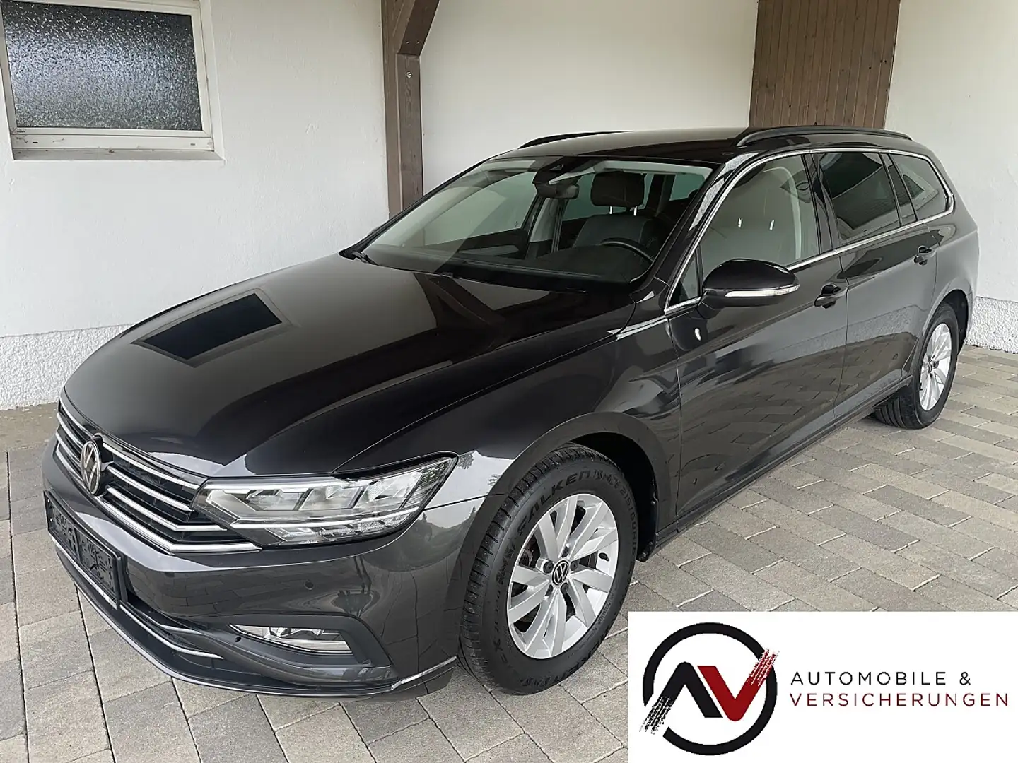 Volkswagen Passat Variant Business TDI DSG-LED-AHV-RFK-MASSAGE-ACC-LANE-S... Grau - 1