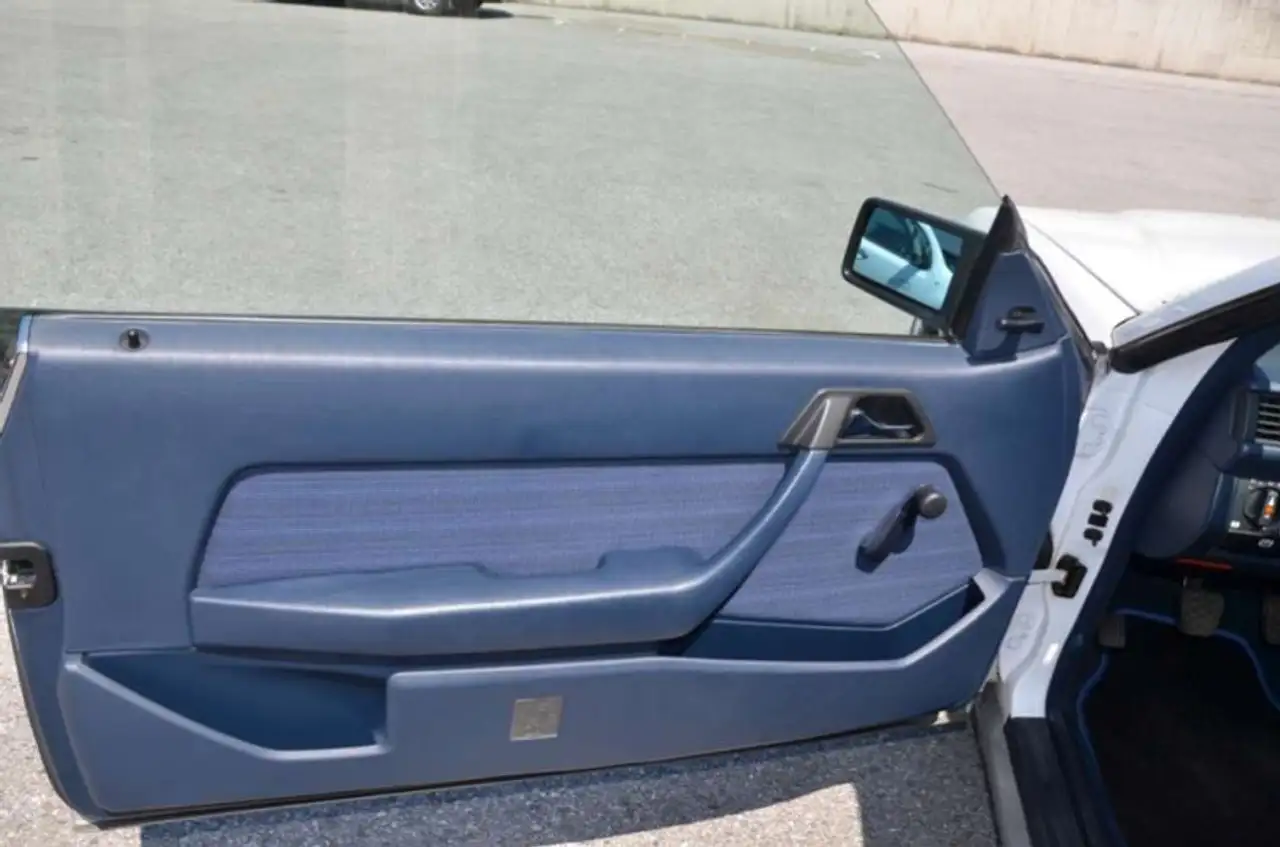 Mercedes-Benz 230 CE Coupé Schiebedach, foto 7