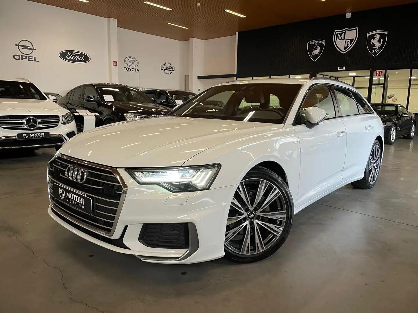 Audi A6 Avant 40 2.0 tdi mhev S-Line quattro s-tronic Bianco - 1