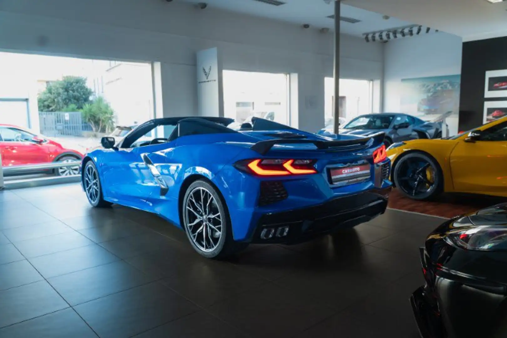 Corvette C8 C8 Convertible 3LT Azul - 2