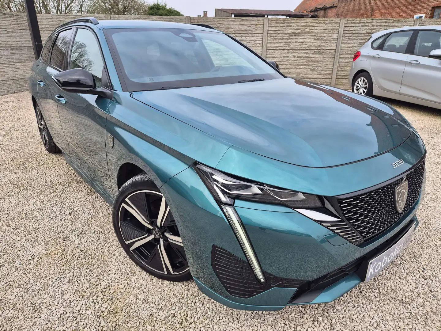 Peugeot 308 SW 1.5 BlueHDi GT// CARPLAY/CAMERA/GPS/GARANTIE Groen - 1