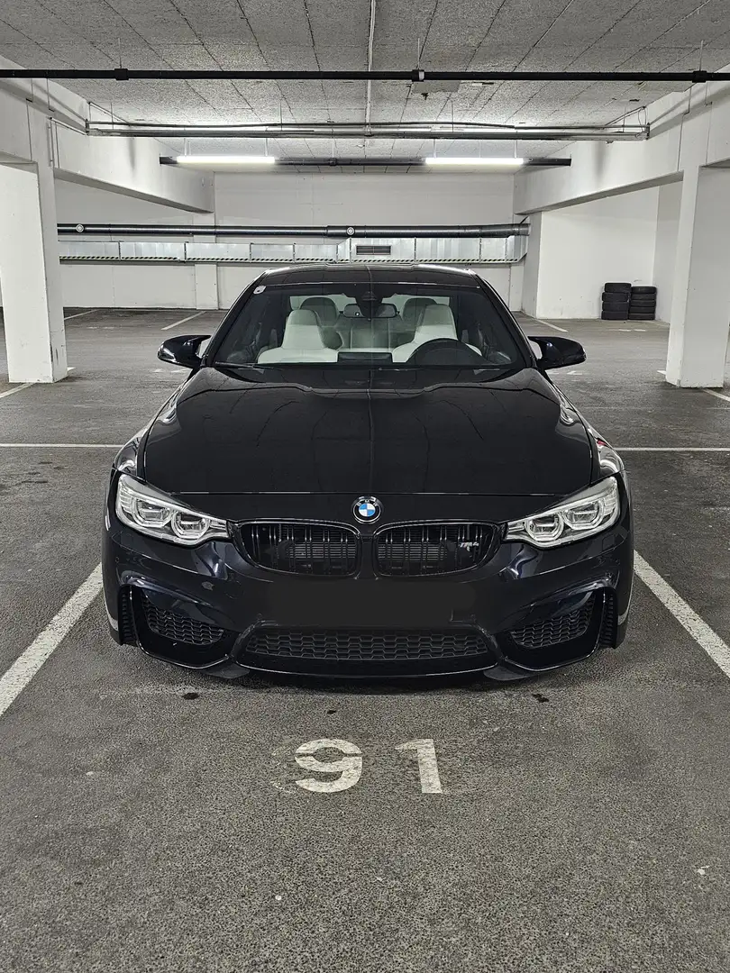 BMW M4 M-DKG, Surround-Kamera, adaptive Fernlicht-Assist. Schwarz - 1
