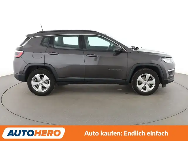 Jeep Compass view 7